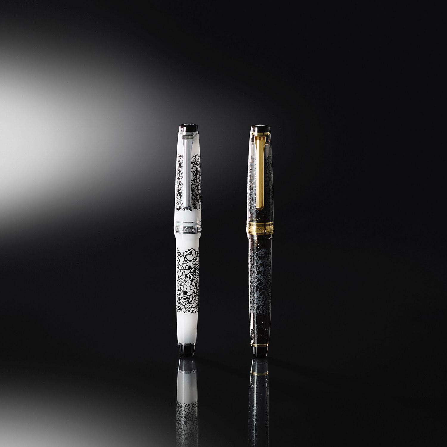 万年筆〜草花（SOUKA）