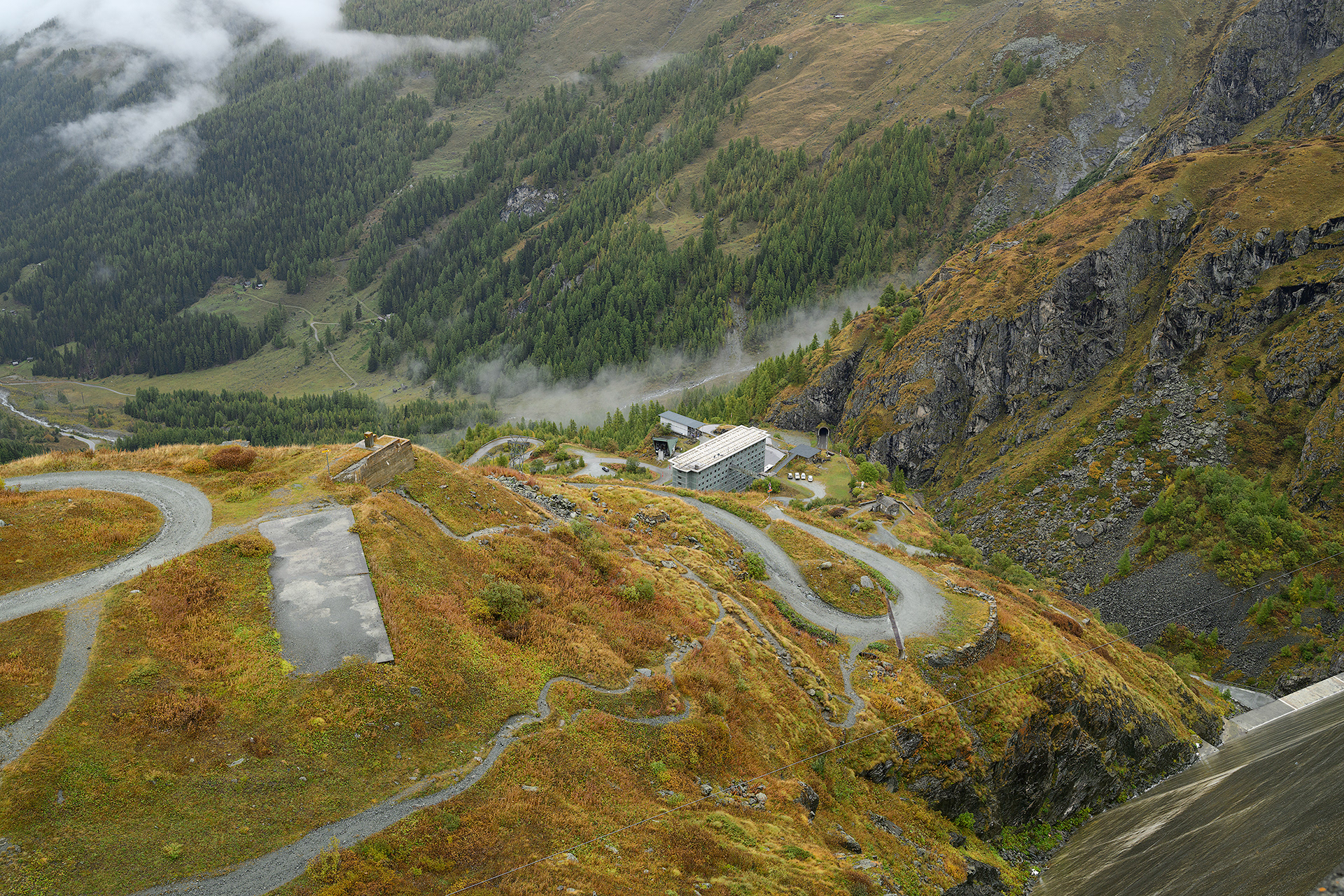 view from the top of the Grande Dixence Dam (CH)