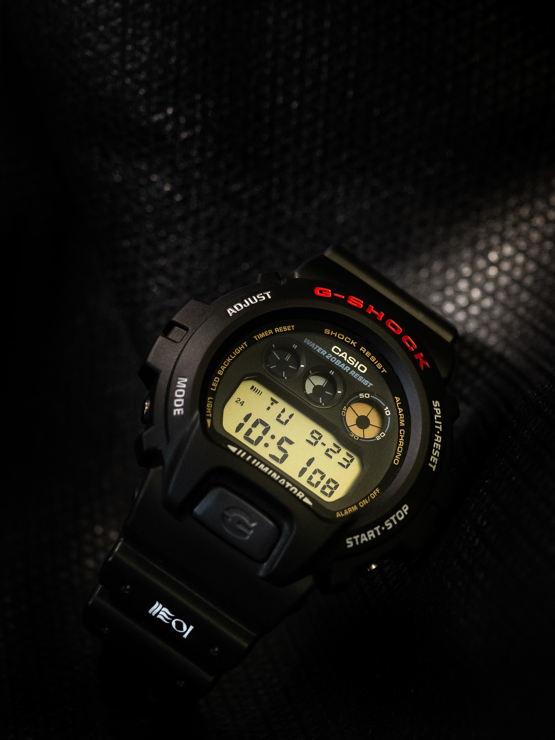 Custom DW6900-1V