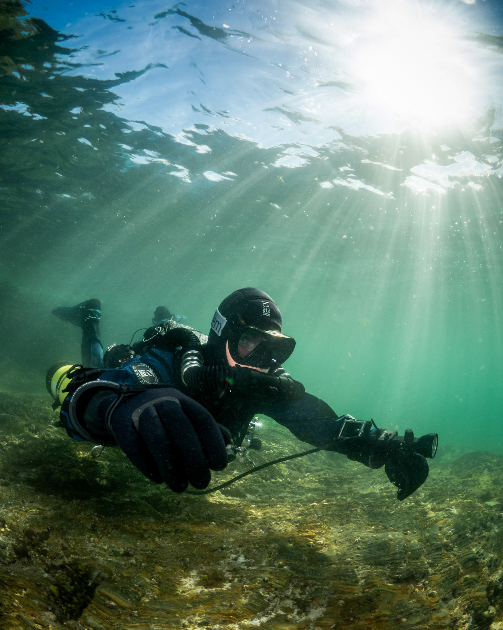 Diver on Sidemount CCR