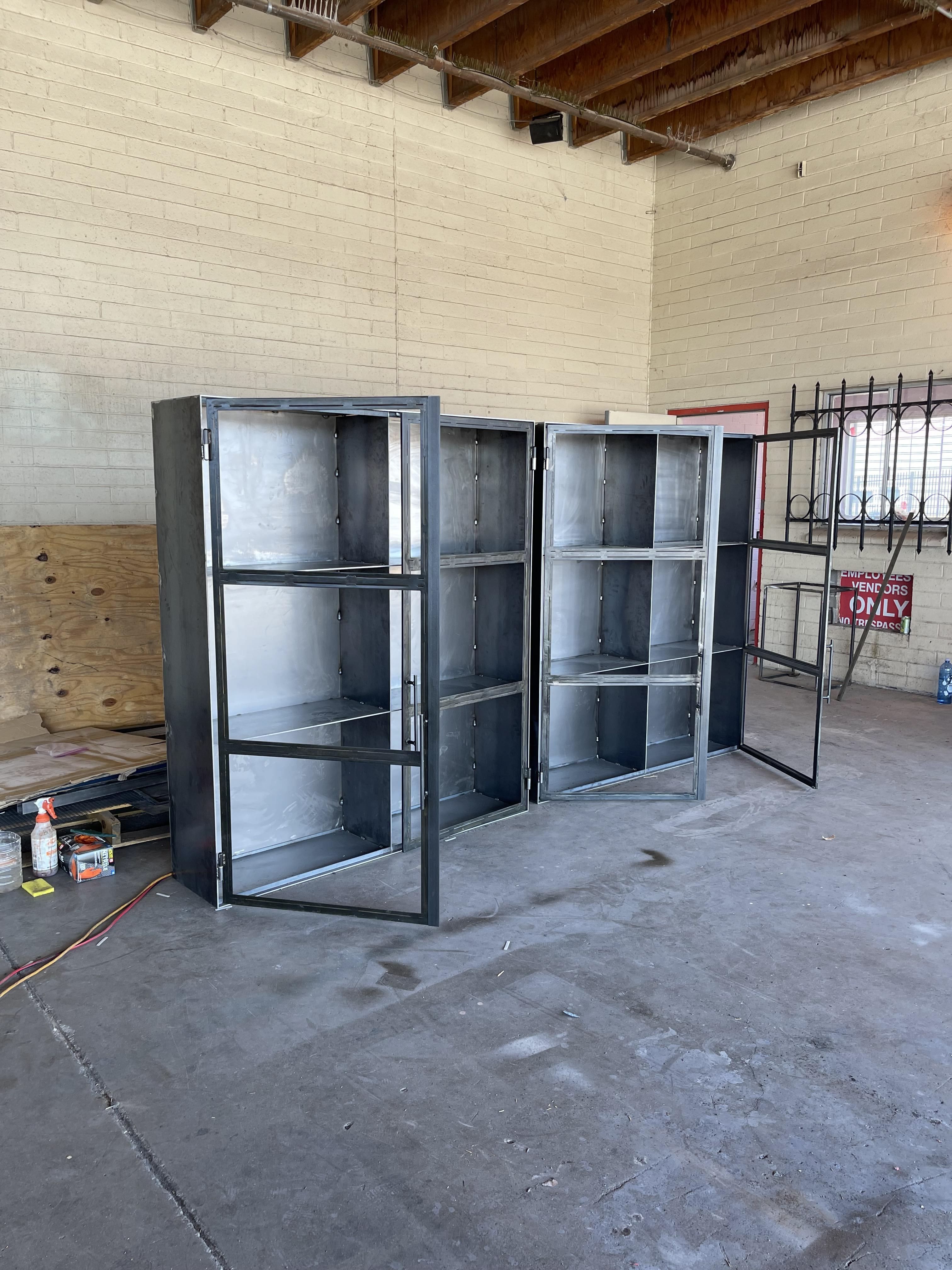 Tops with doors before Glass