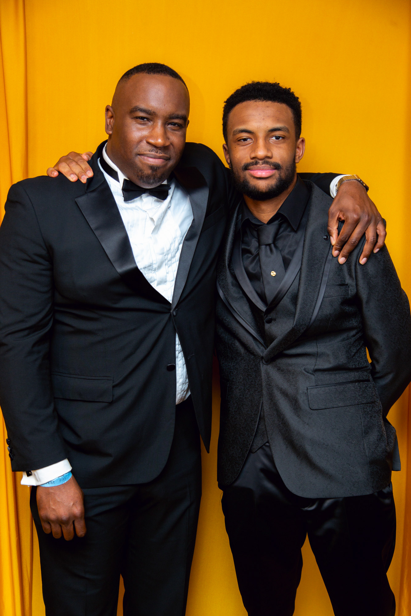 Two friends at the awards together - BUFF AWARDS 2024