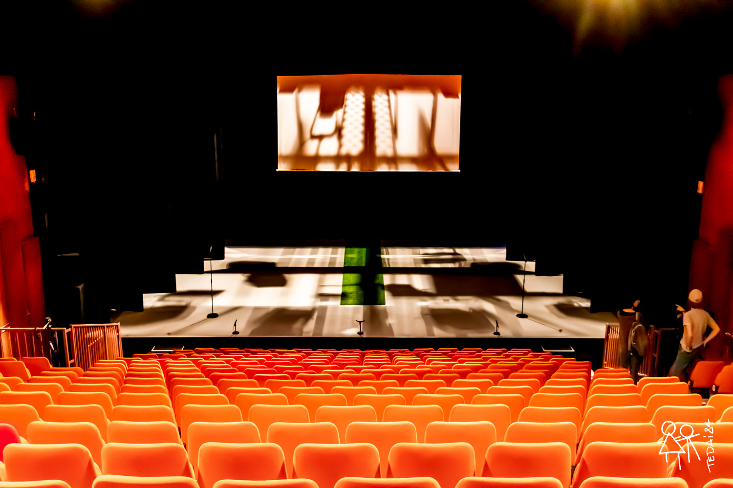 Au Théâtre Benoît-XII d'Avignon