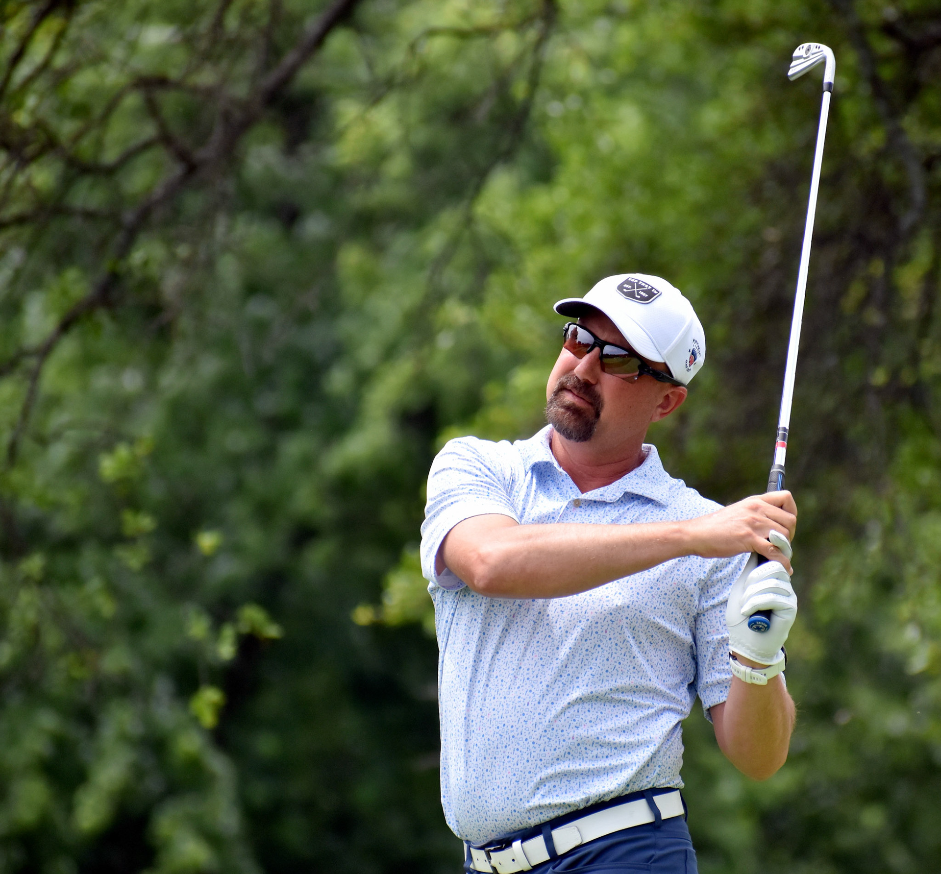Steve Lutkehus tees off on 14