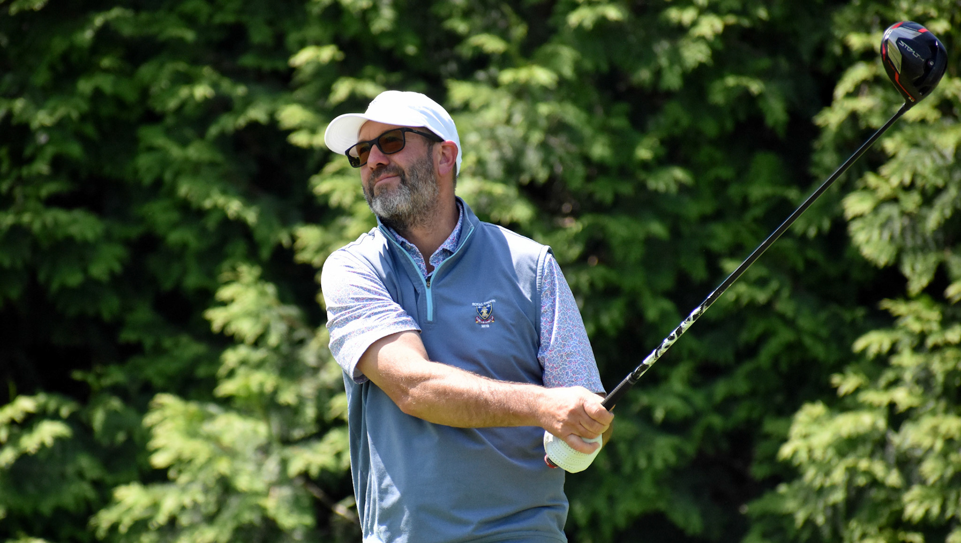 Rick Peel tees off on 13
