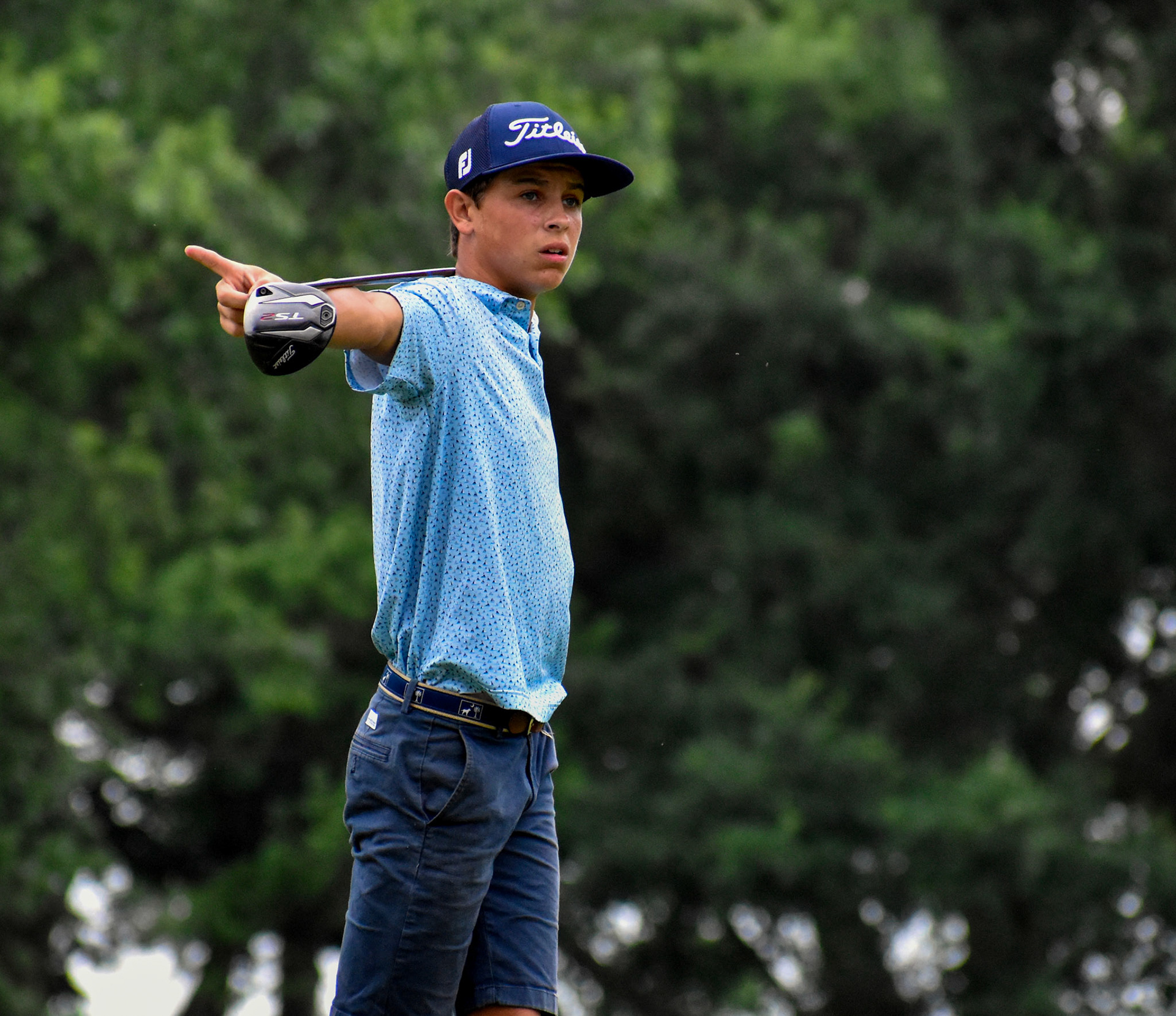 Jack Skinner reacts to hitting his drive to the right on 6.