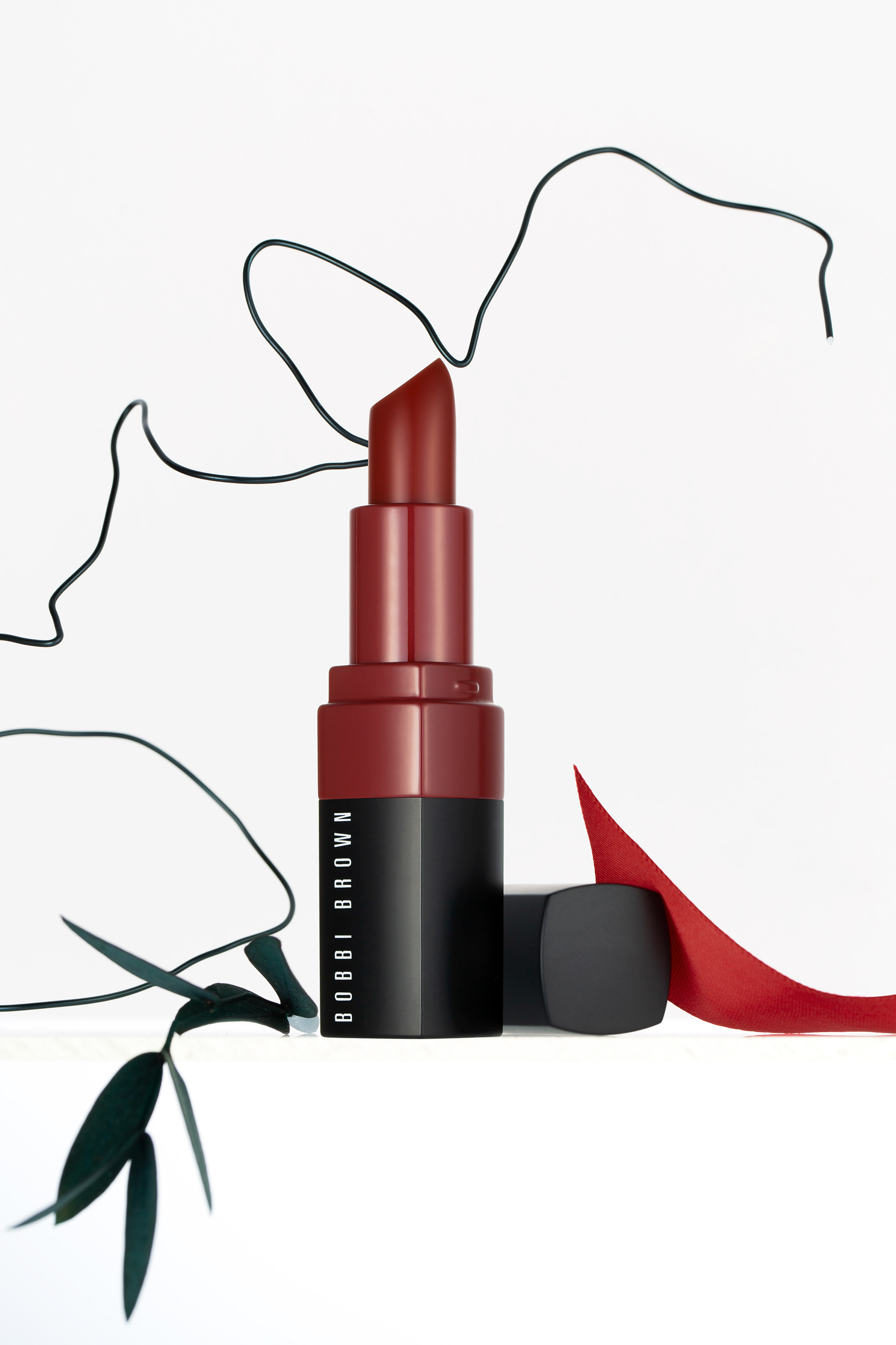 BOBBI BROWN. 2022