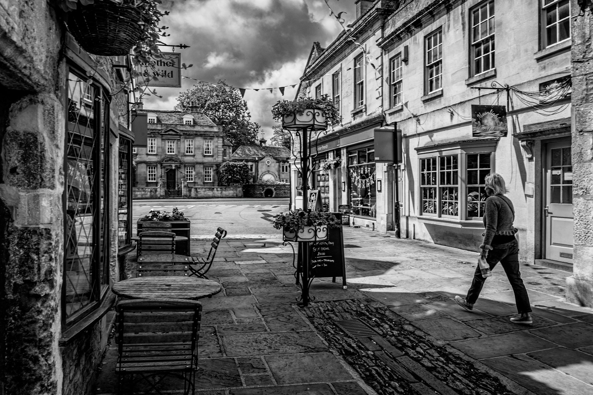Looking Up the High Street