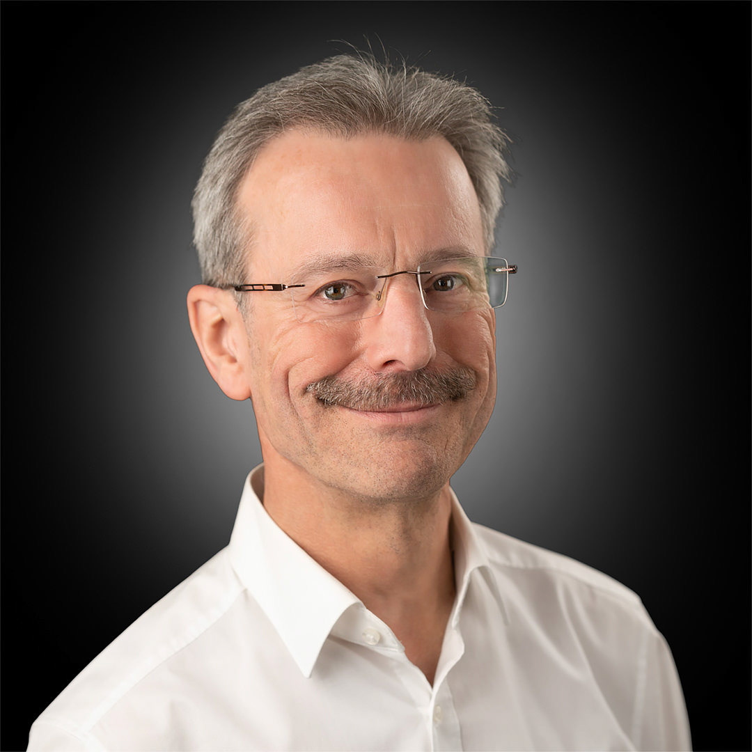 Mitarbeiter in einem Küchenstudio (Verkauf/Beratung)