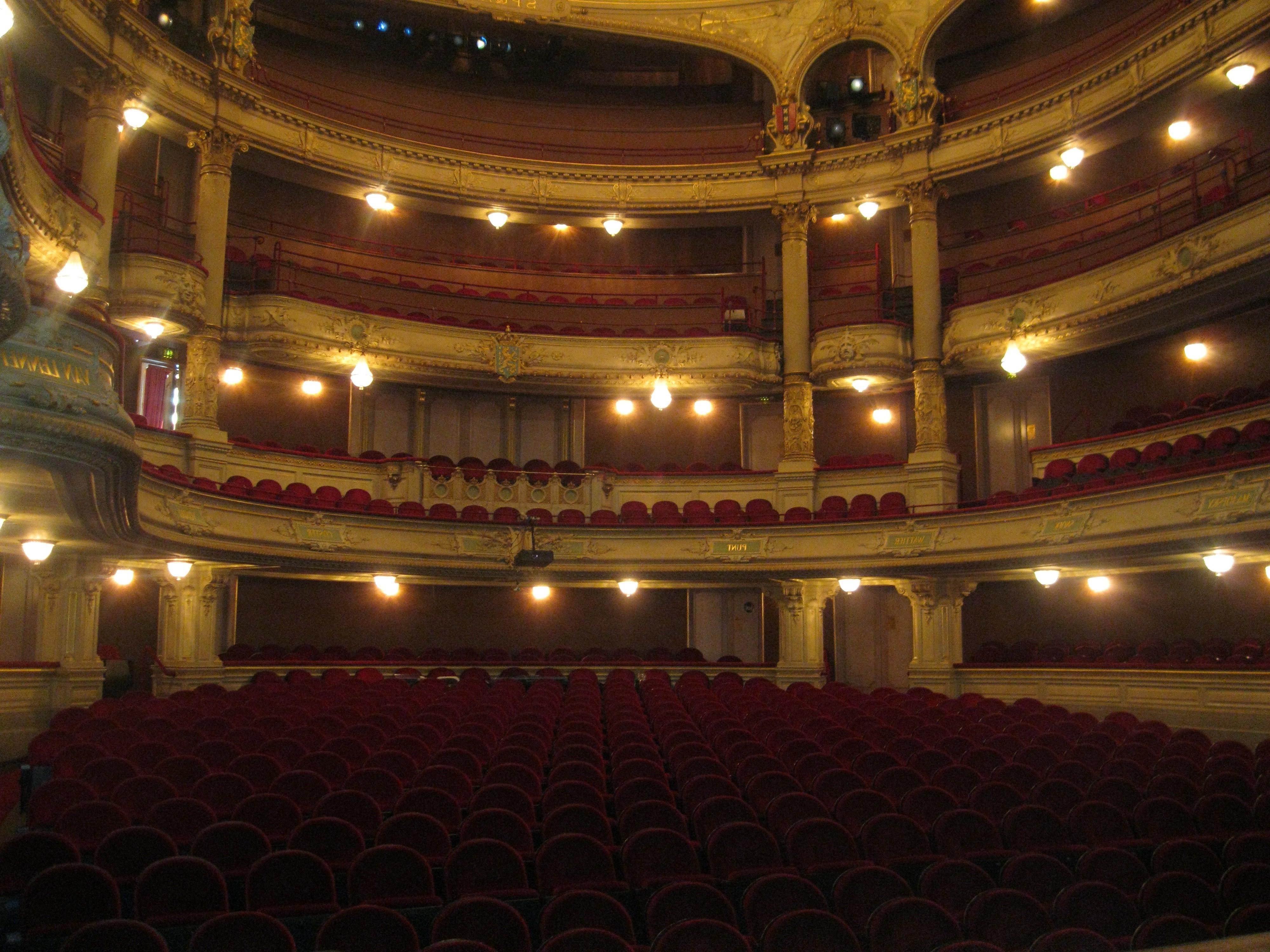 (c) Theatertheater.de