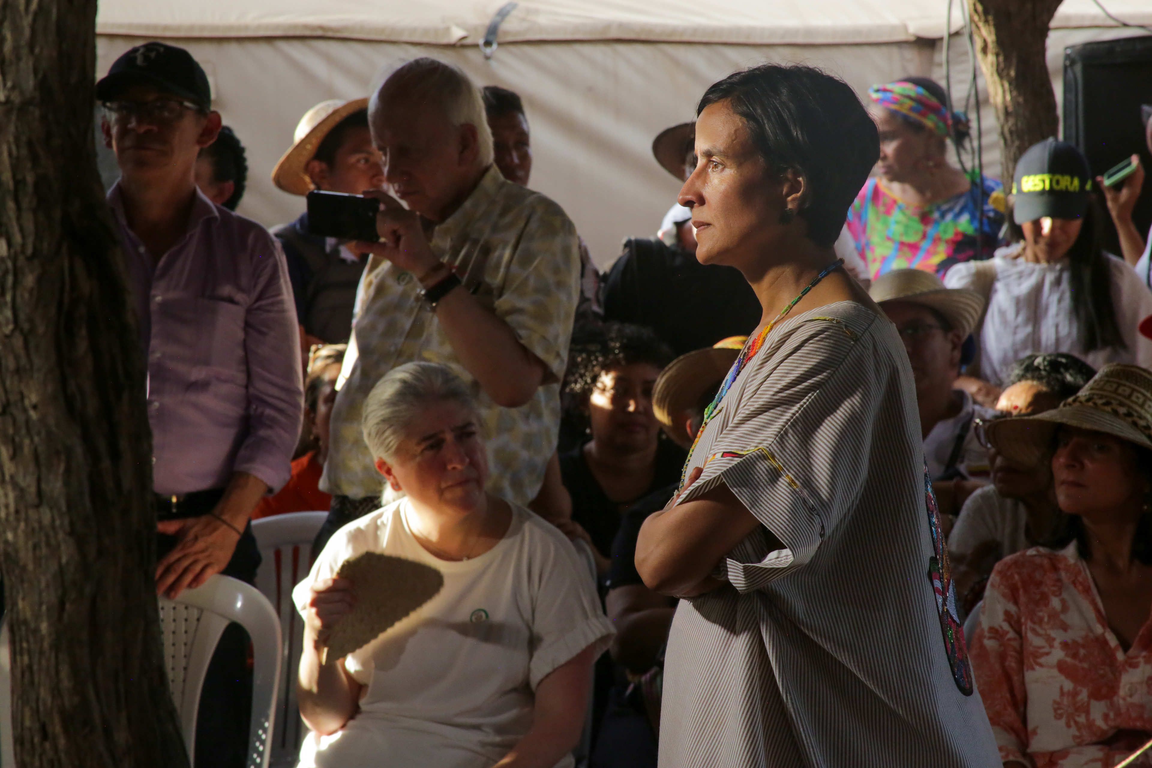 Ministra de Medio Ambiente Susana Muhamad en un Ranchería