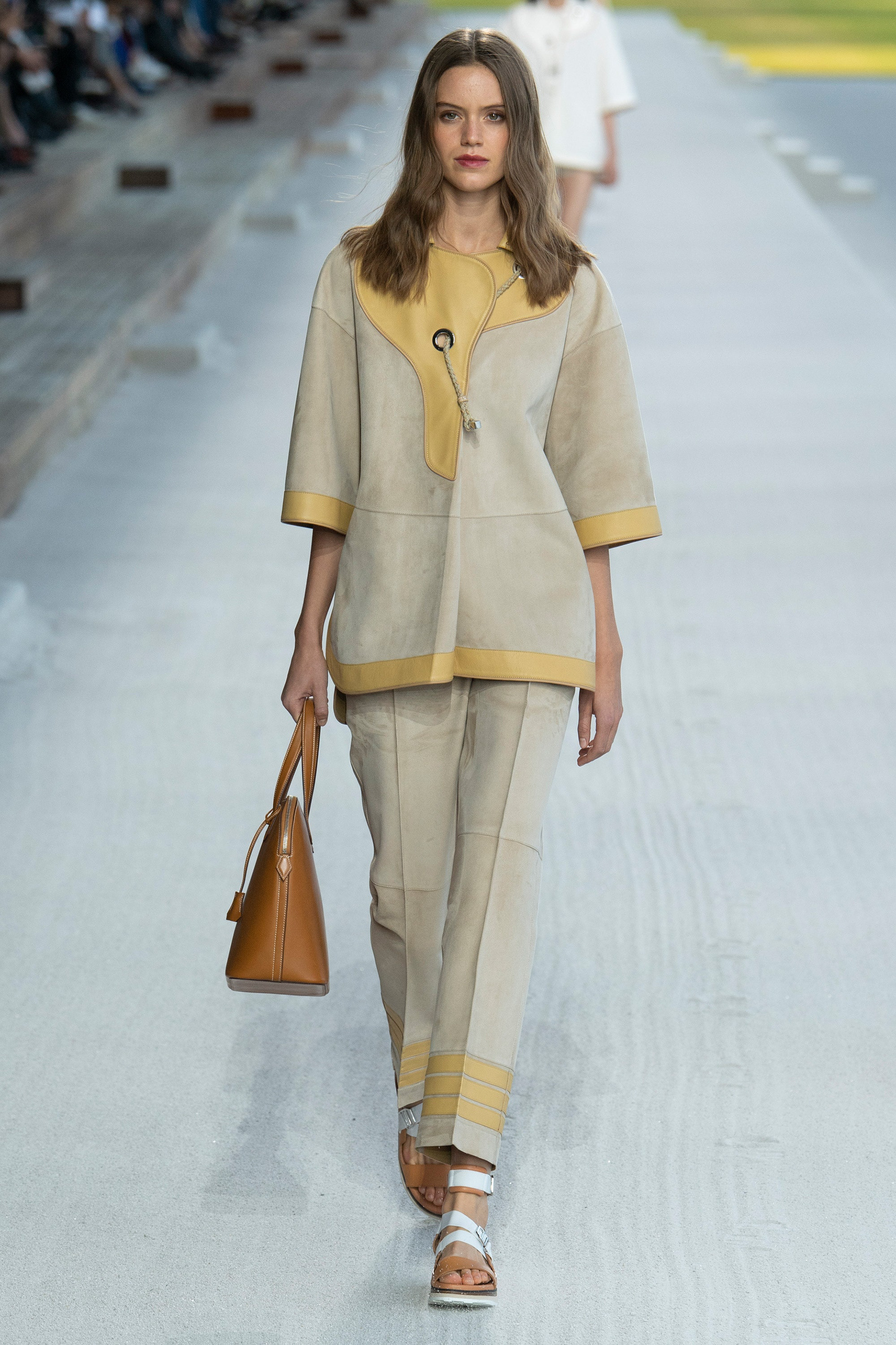 HERMÈS SPRING-SUMMER 2019 COLLECTION / LOOK 05