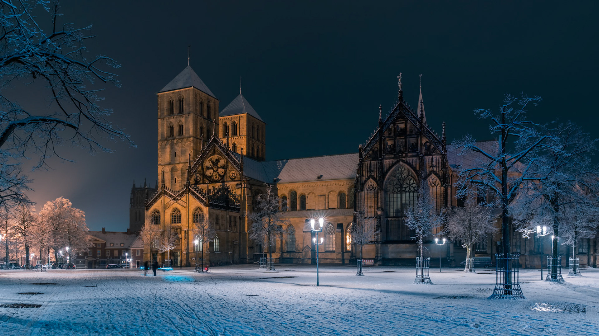 St. Paulus Dom im Schnee