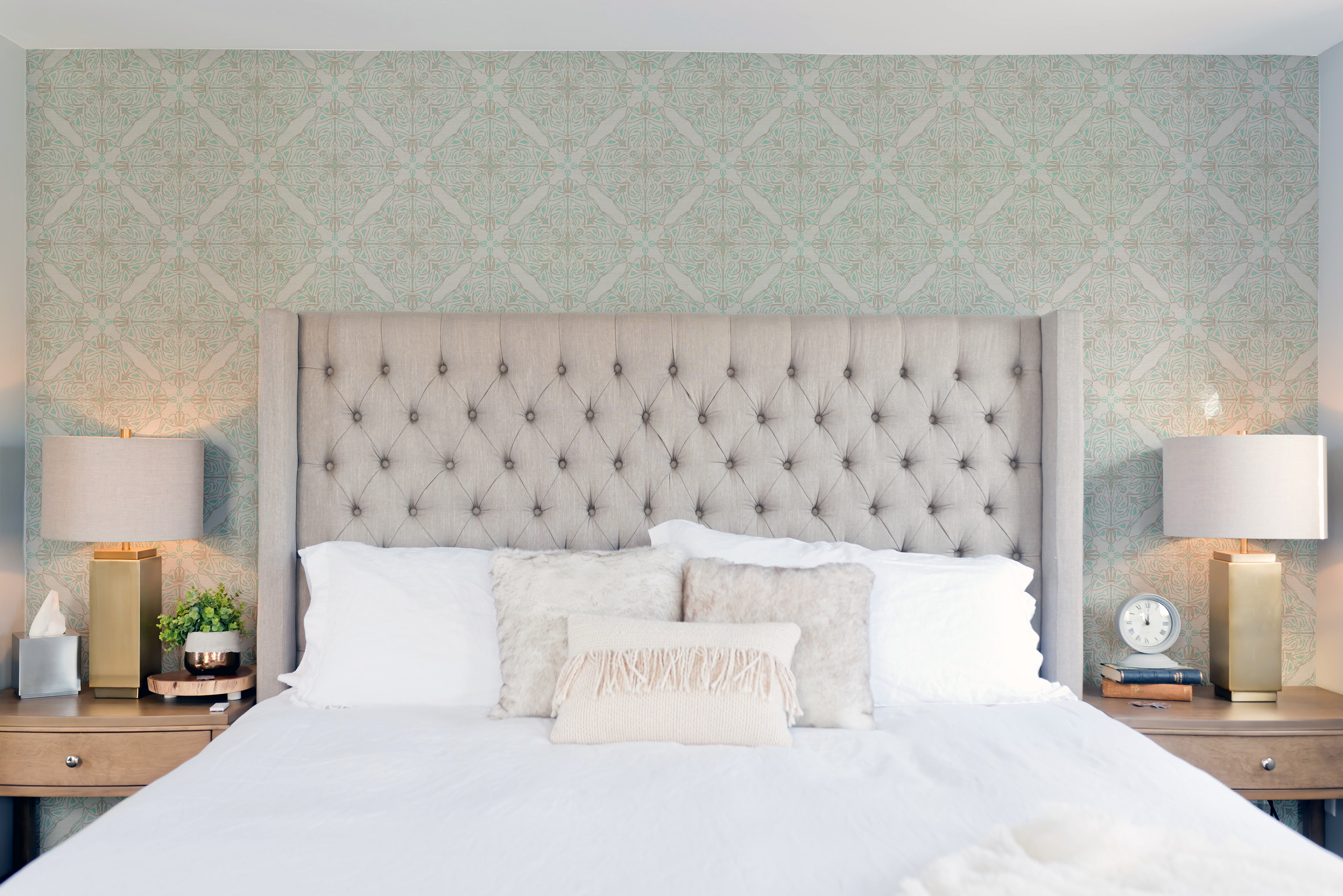 Moulay design applied in room.