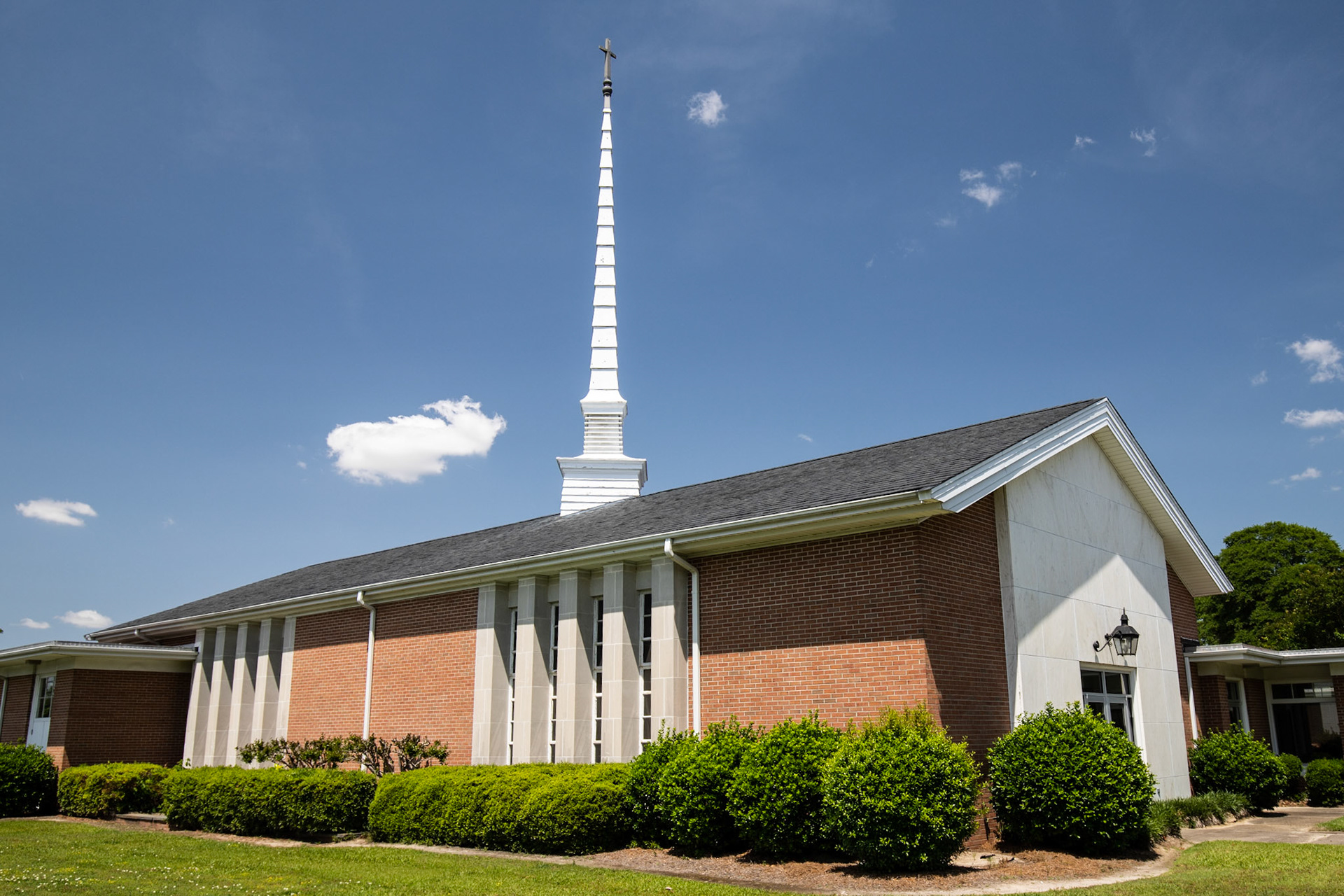 107-012 Kinston First Presbyterian old church