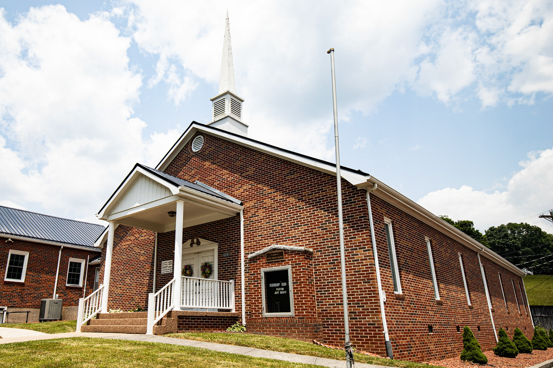 009-033 Friendly Grove Baptist