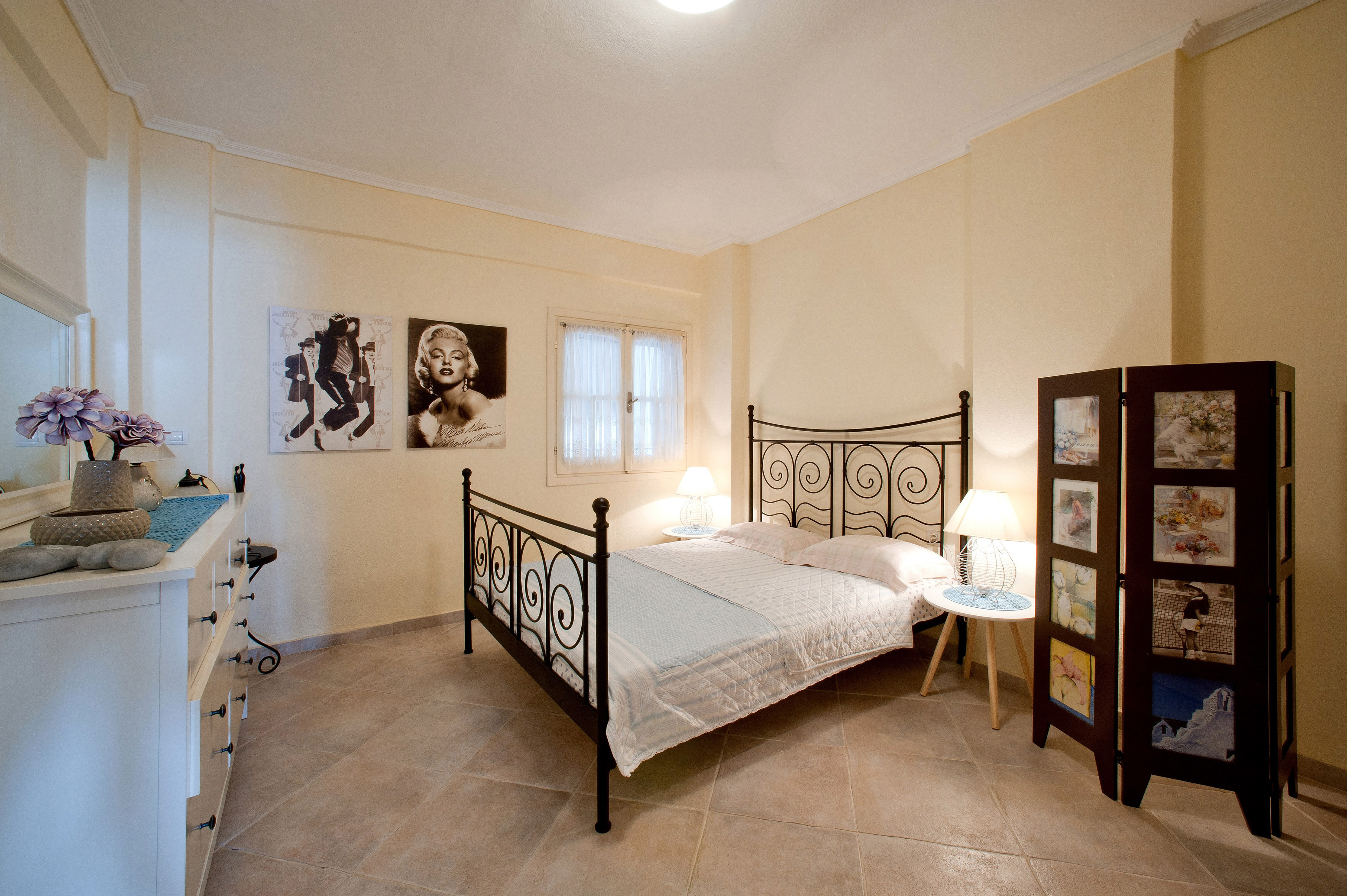 Επαγγελματική φωτογράφιση υπνοδωματίου Airbnb
