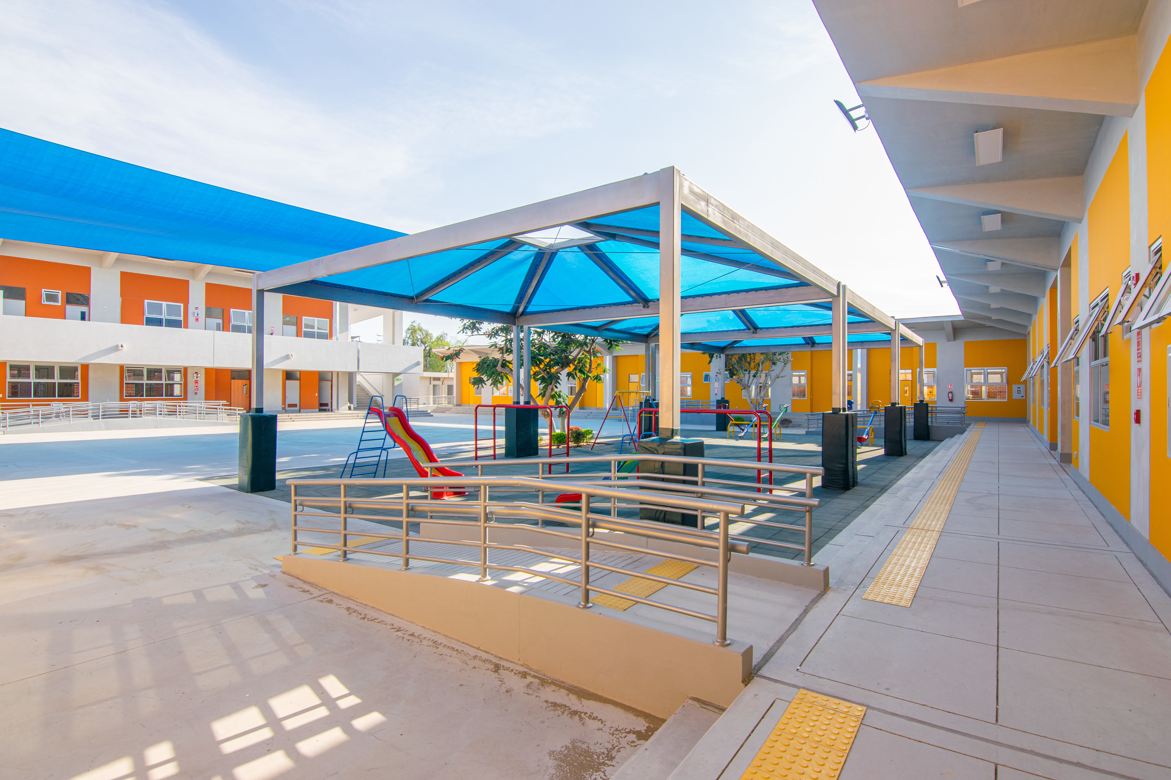 Inauguración Institución Educativa [Ancash]