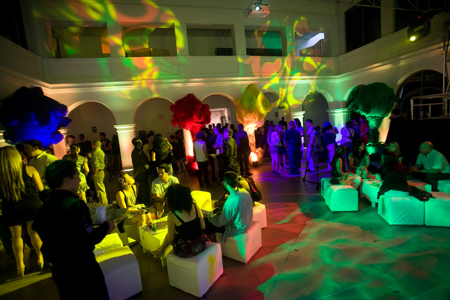 Lanzamiento Benetton Colori [Perfumerías Unidas]