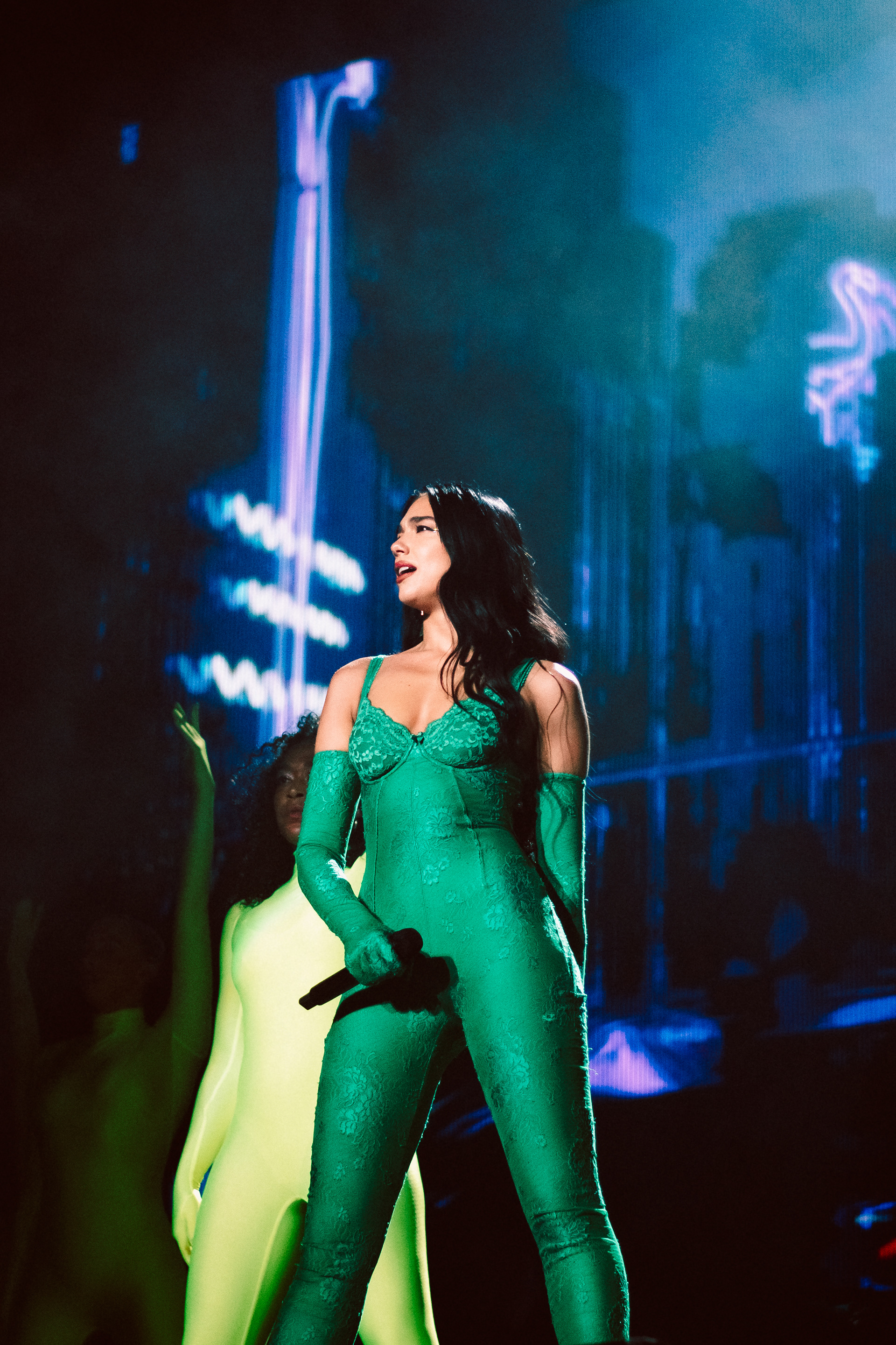 Dua LIpa, Estadio GNP