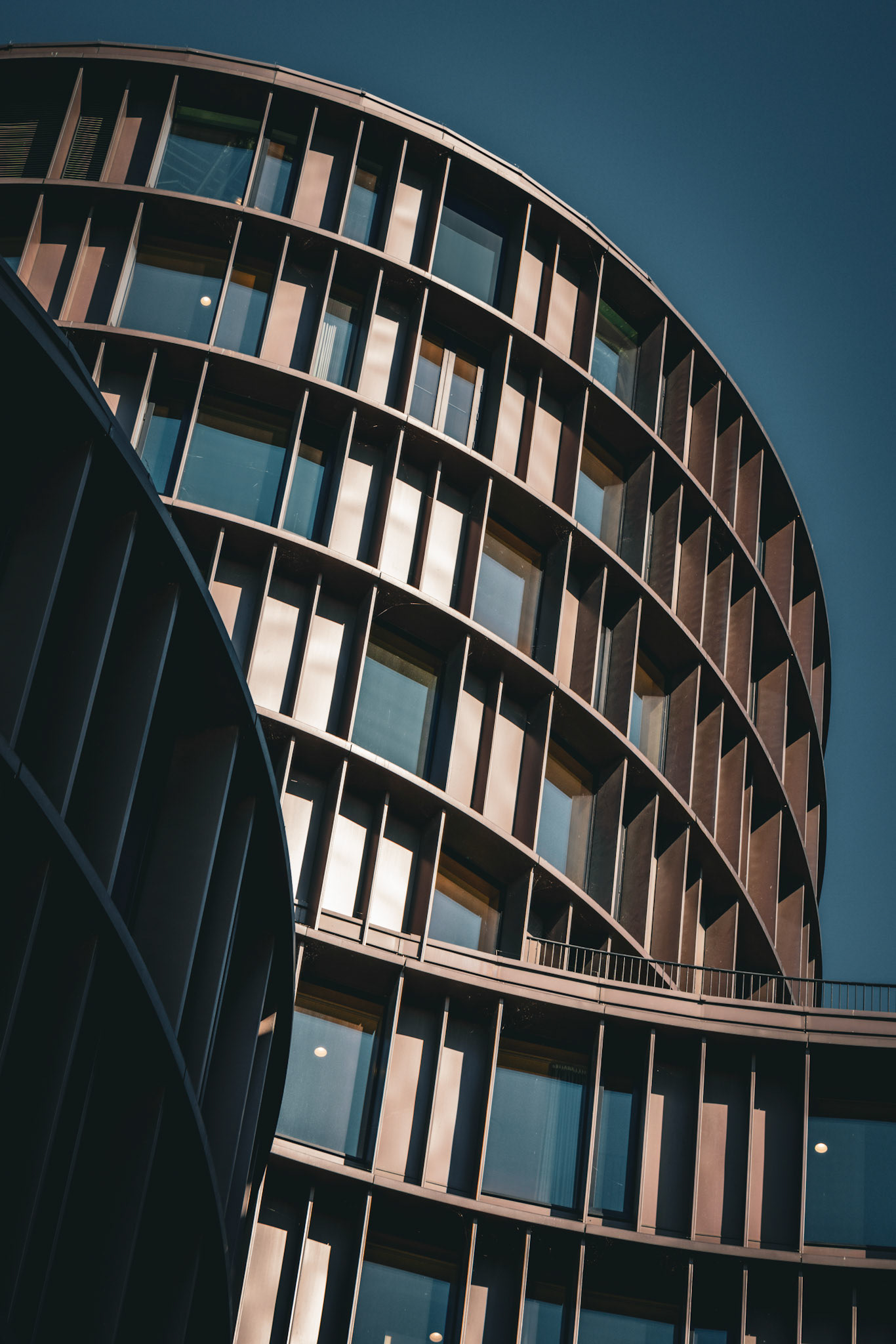 Axel Towers (Copenhagen) curves.