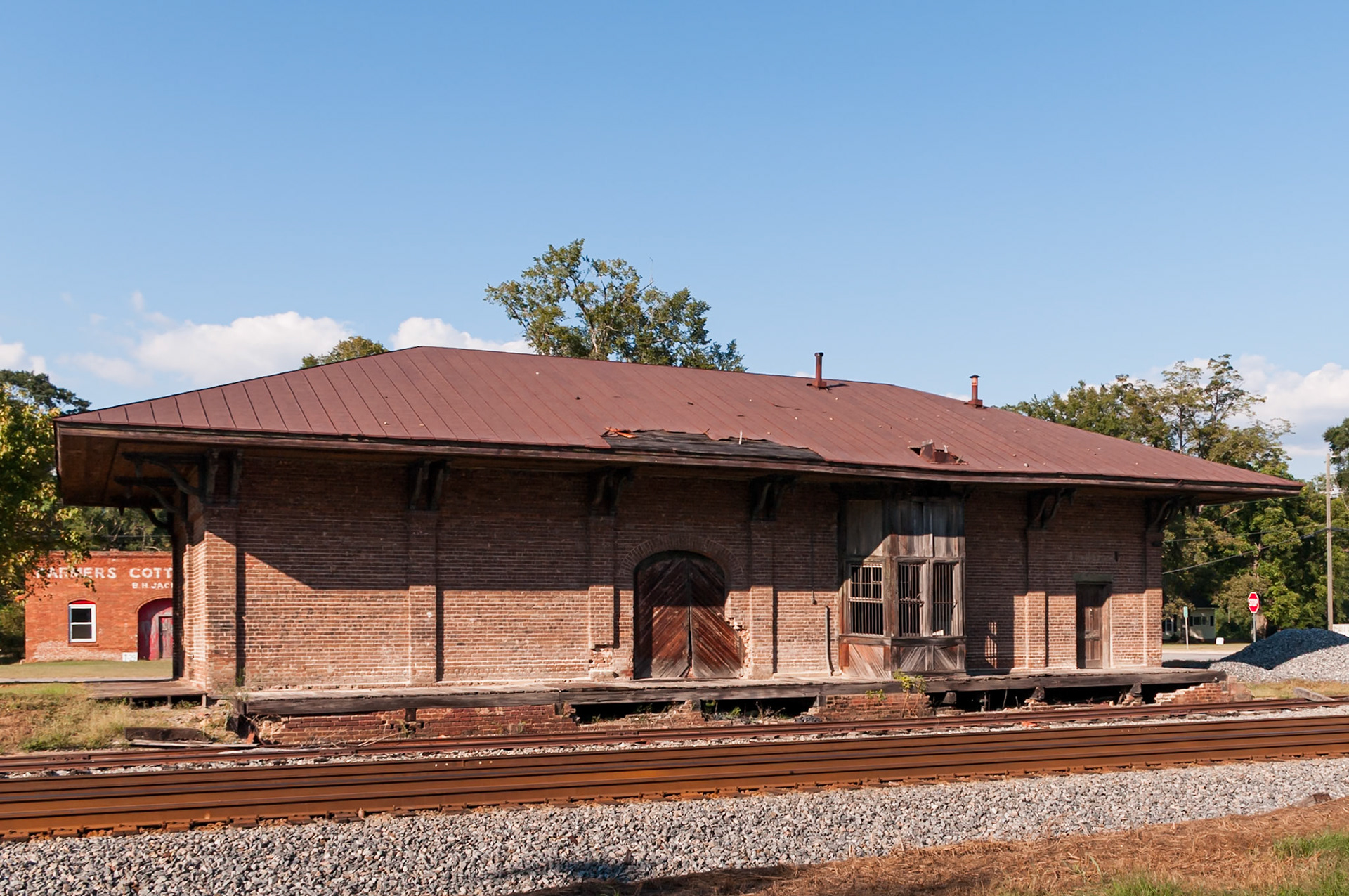 The historic railroad depot in Toomsboro, Georgia, photographed in September 2013