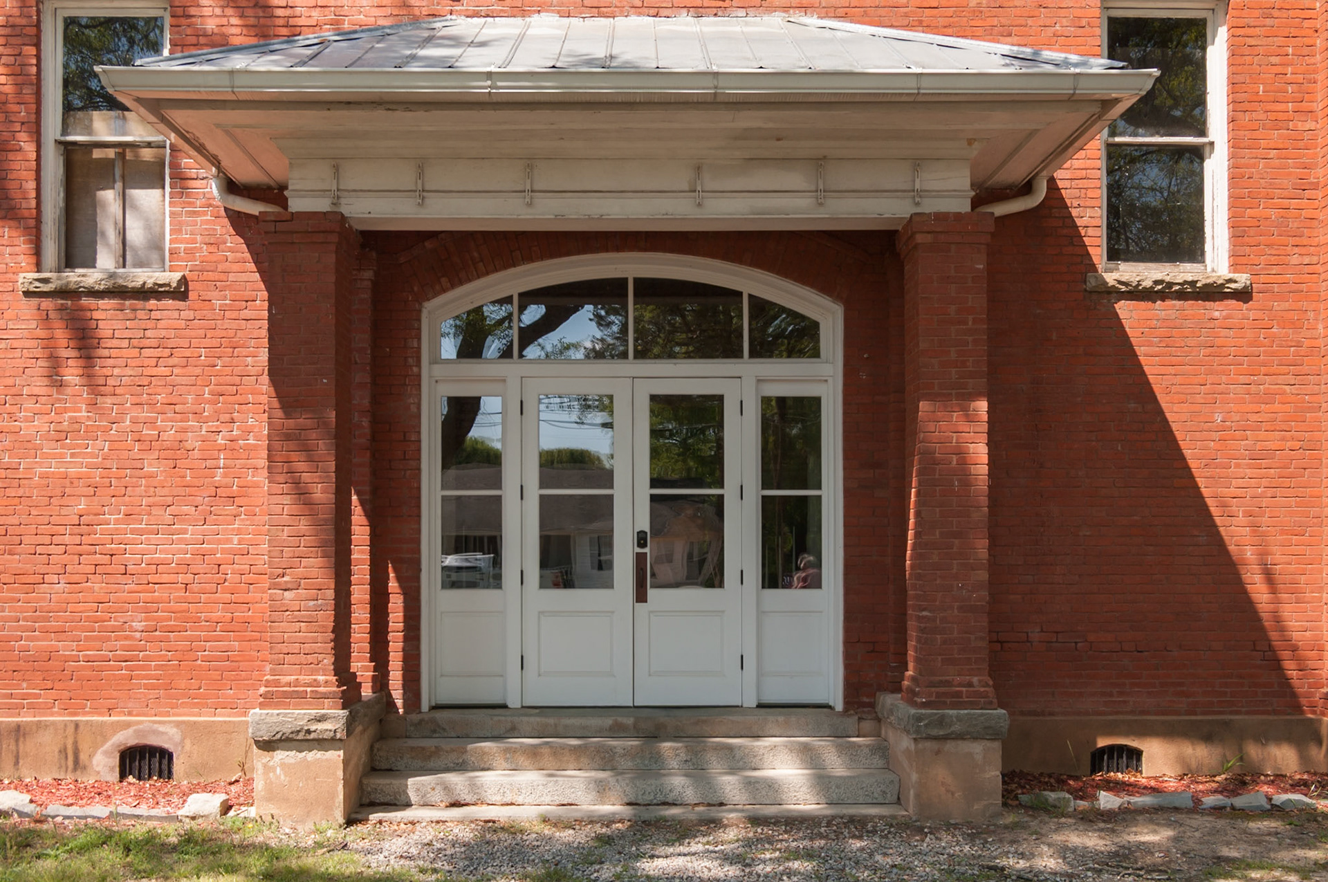 Entrance to the Historic Crawford School in Crawford, Georgia, photographed in April 2014