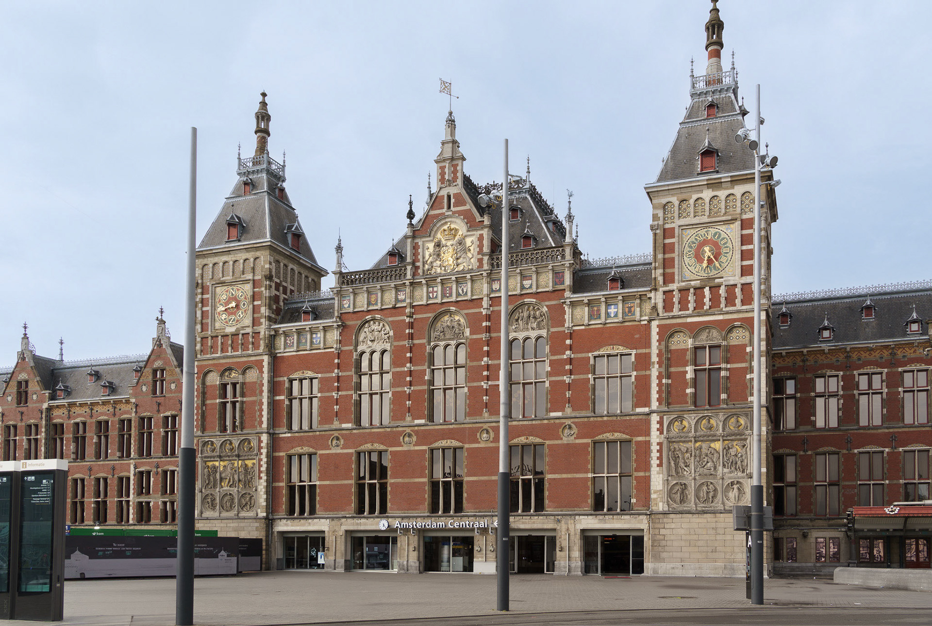 Central Train Station