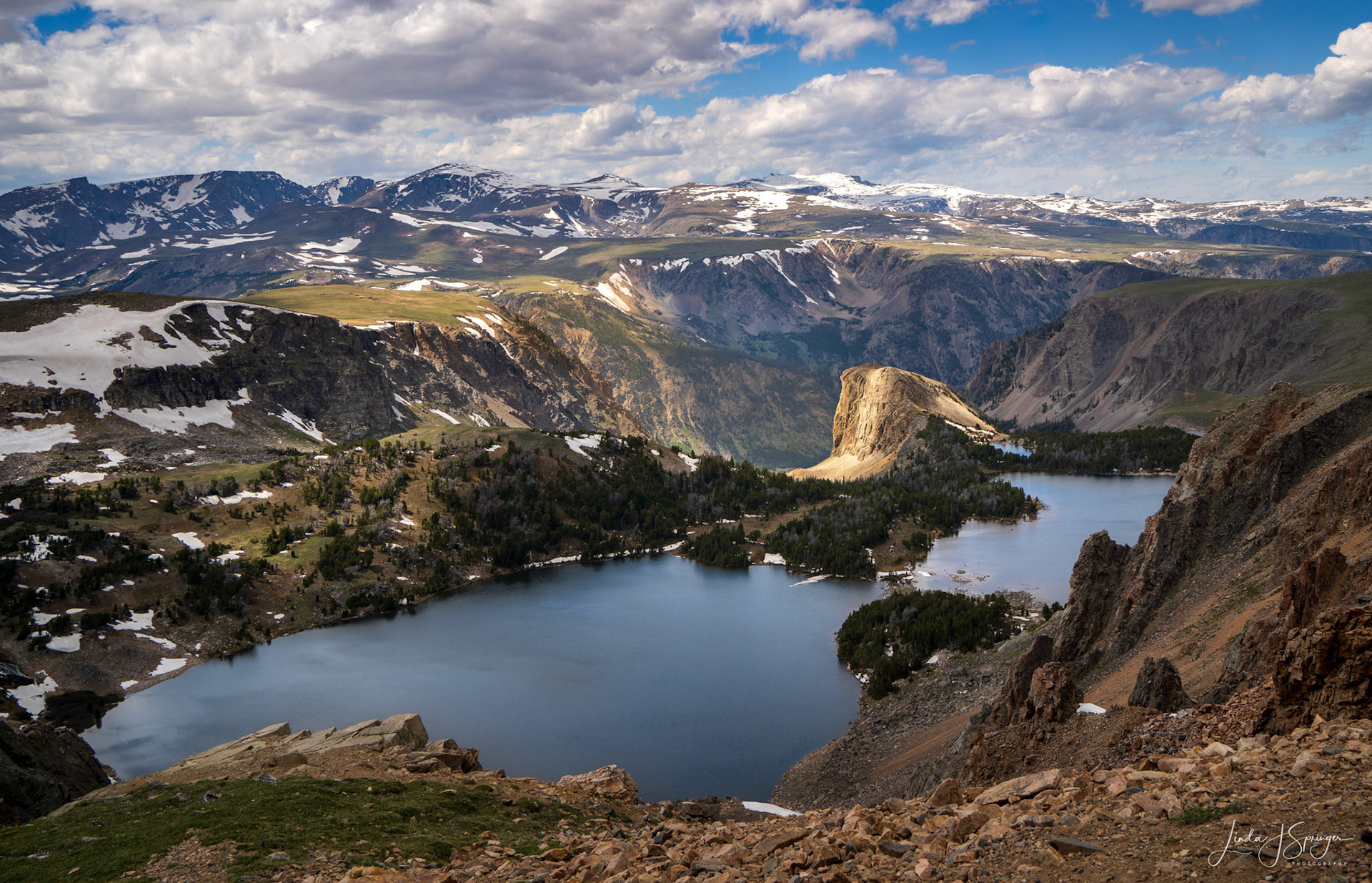 Quad Creek Scenic Overlook along Beartooth Highway