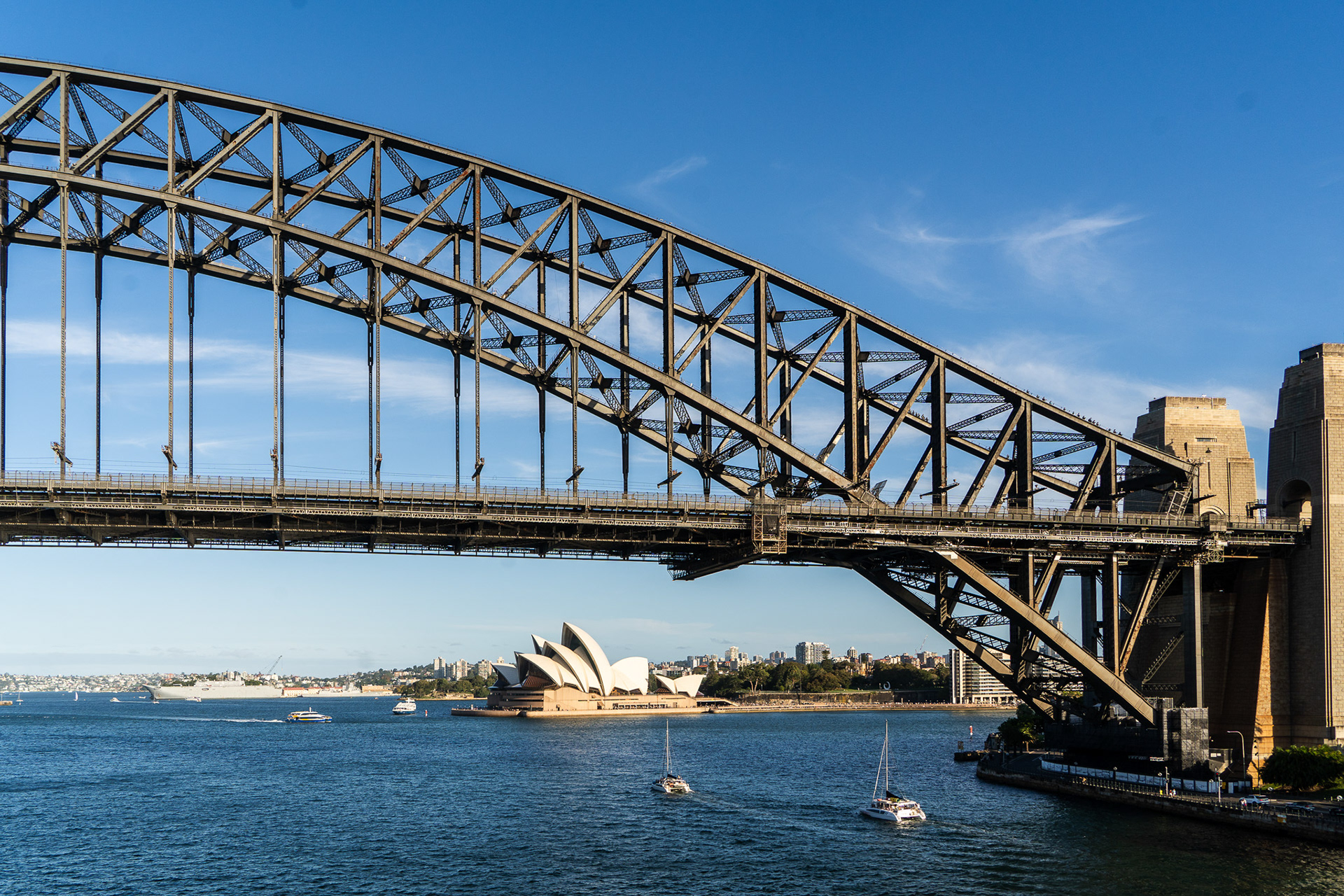 Approaching Harbour Bridge from cruise ship