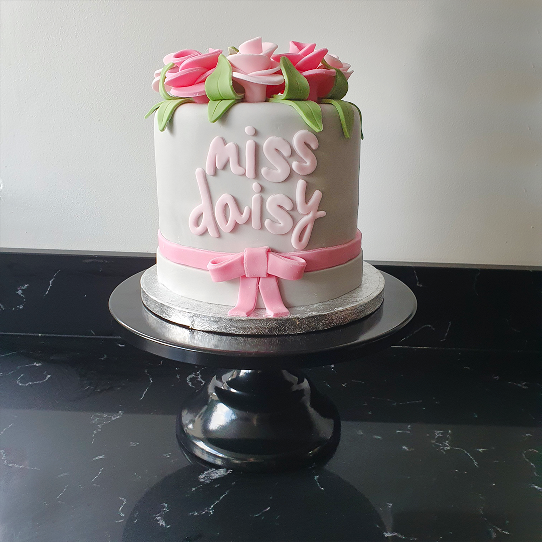 Flower Box Miss Daisy Vanilla Mothers Day Cake