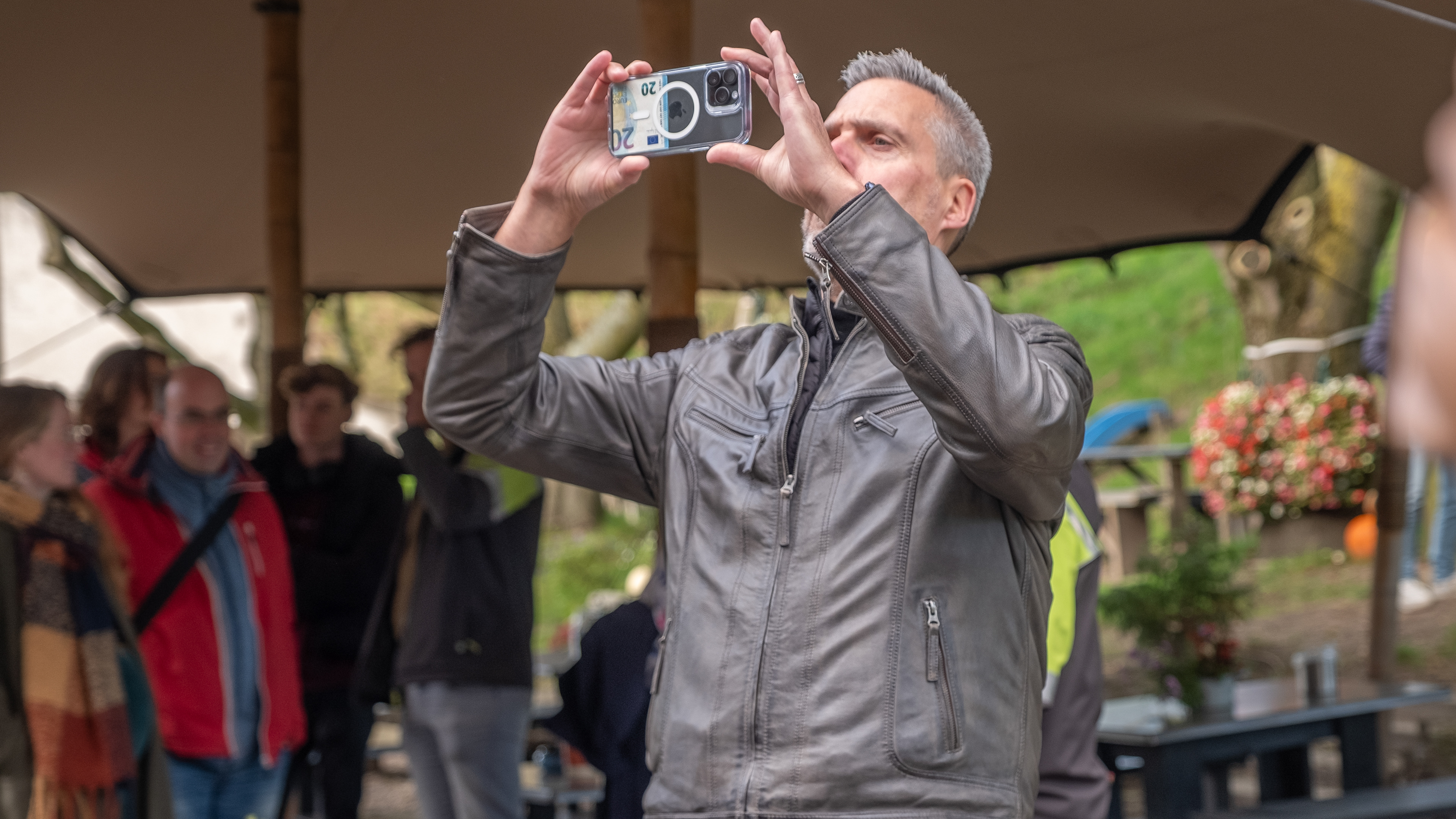 Feestelijke opening Fort Sabina's restauratie gevel kazerne 