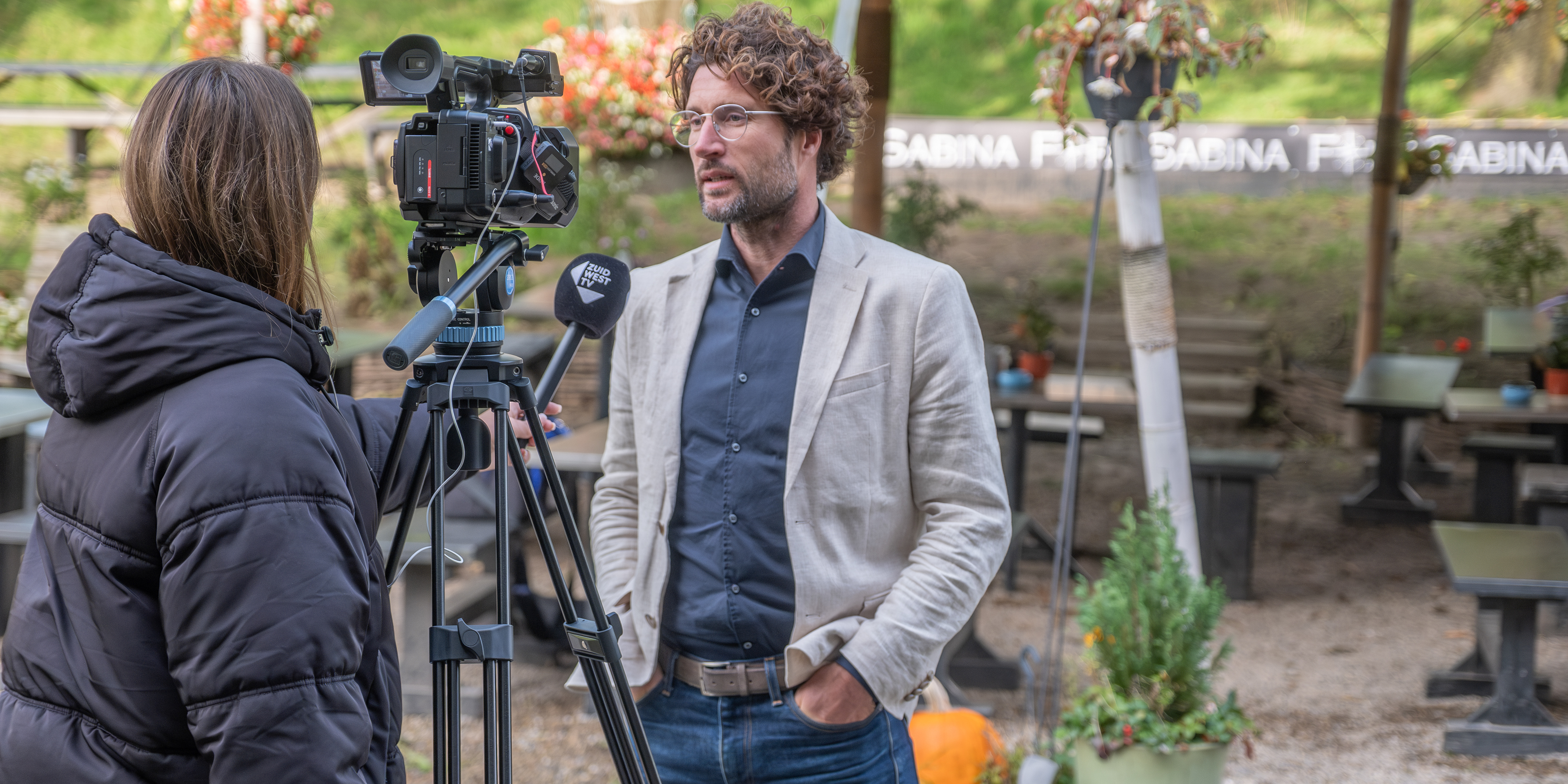 Feestelijke opening Fort Sabina's restauratie gevel kazerne 