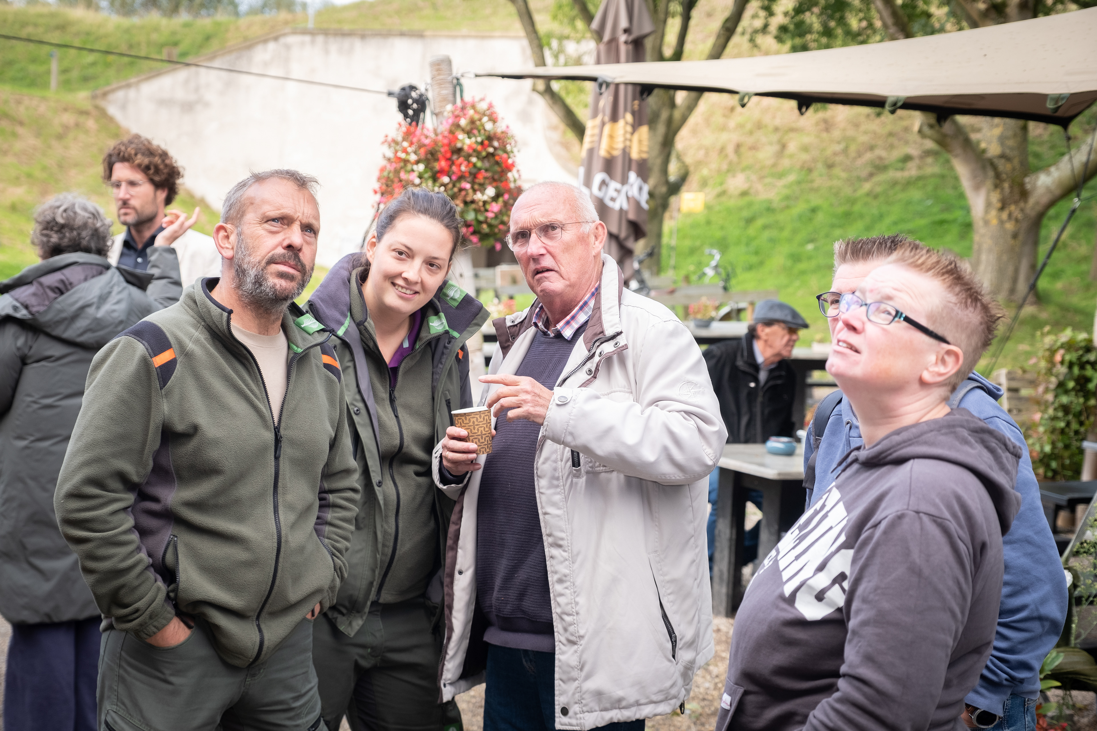 Feestelijke opening Fort Sabina's restauratie gevel kazerne 