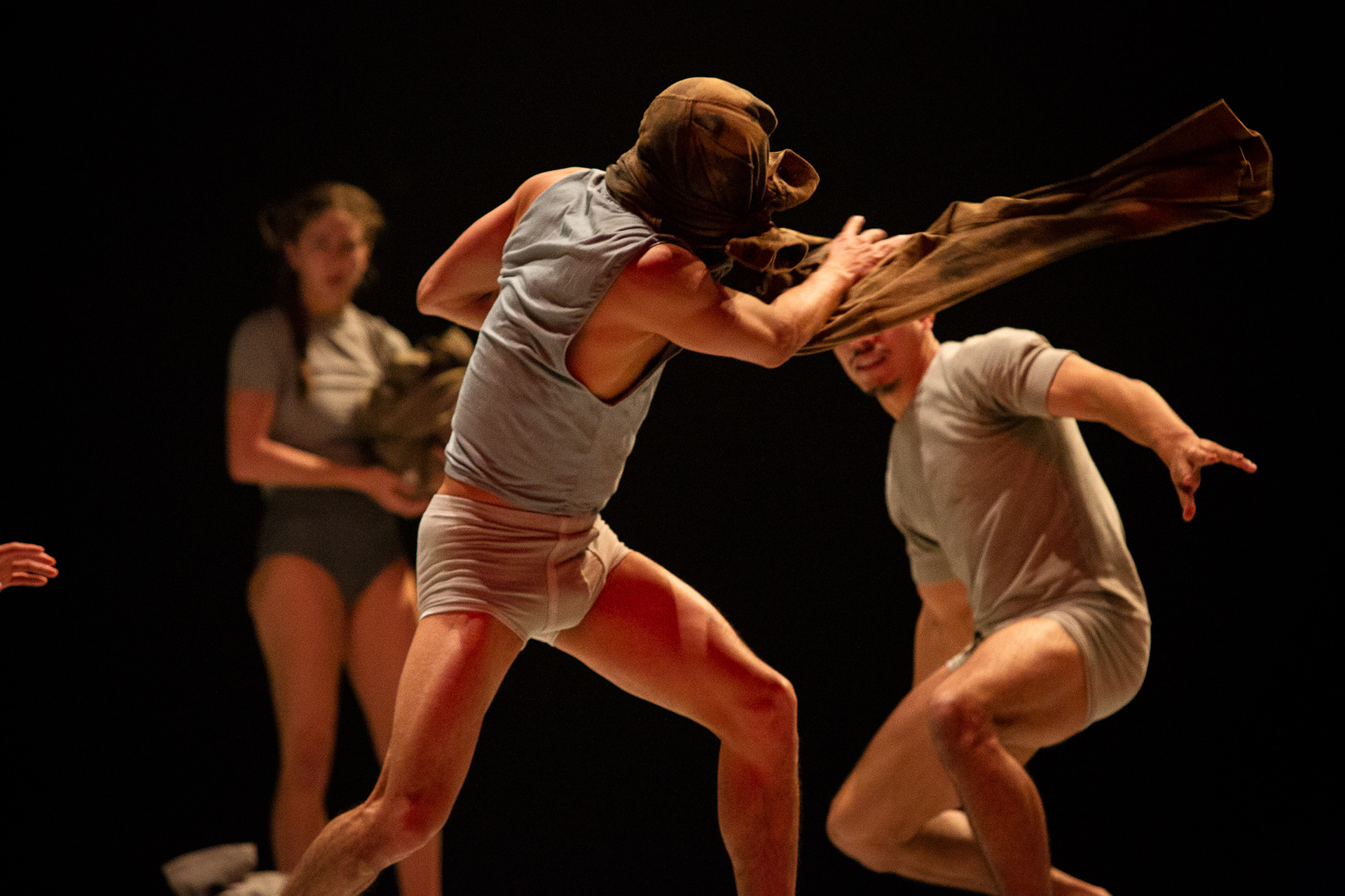 choreography Victor Quijada photo: Dajana Lothert 