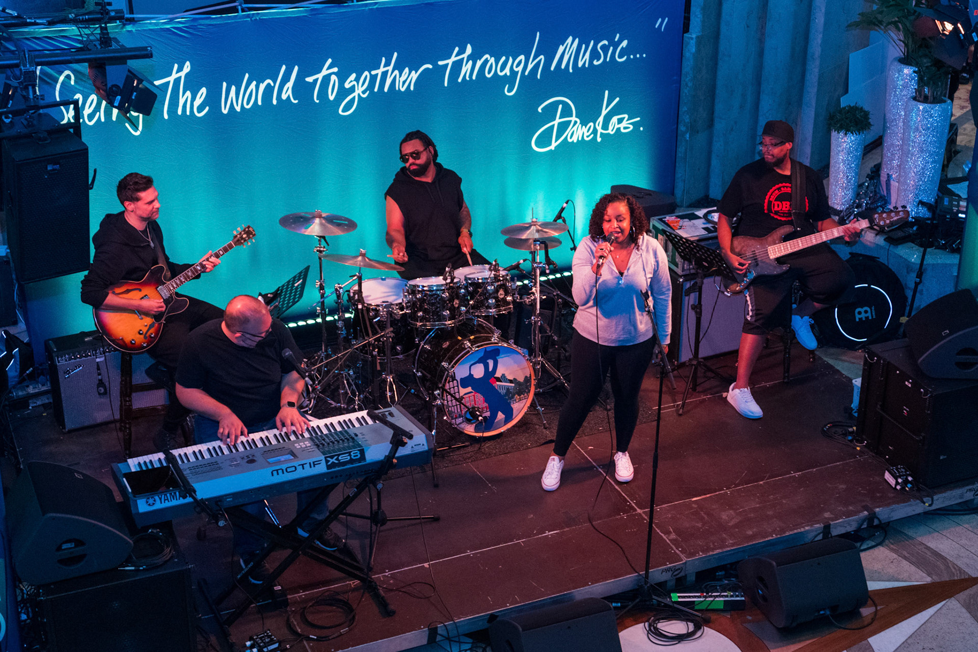 Dave Koz &amp; Friends at SeaAmsterdam and the British Isles