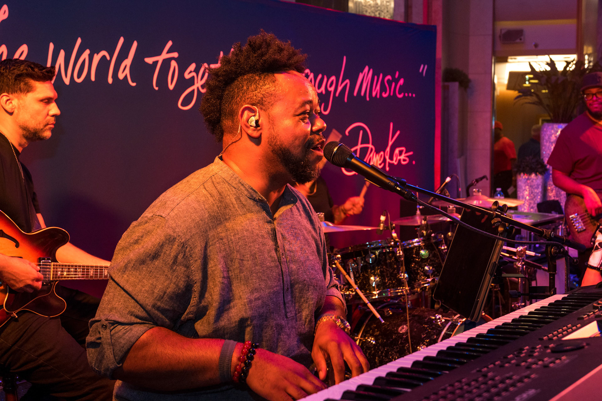 Dave Koz &amp; Friends at SeaAmsterdam and the British Isles