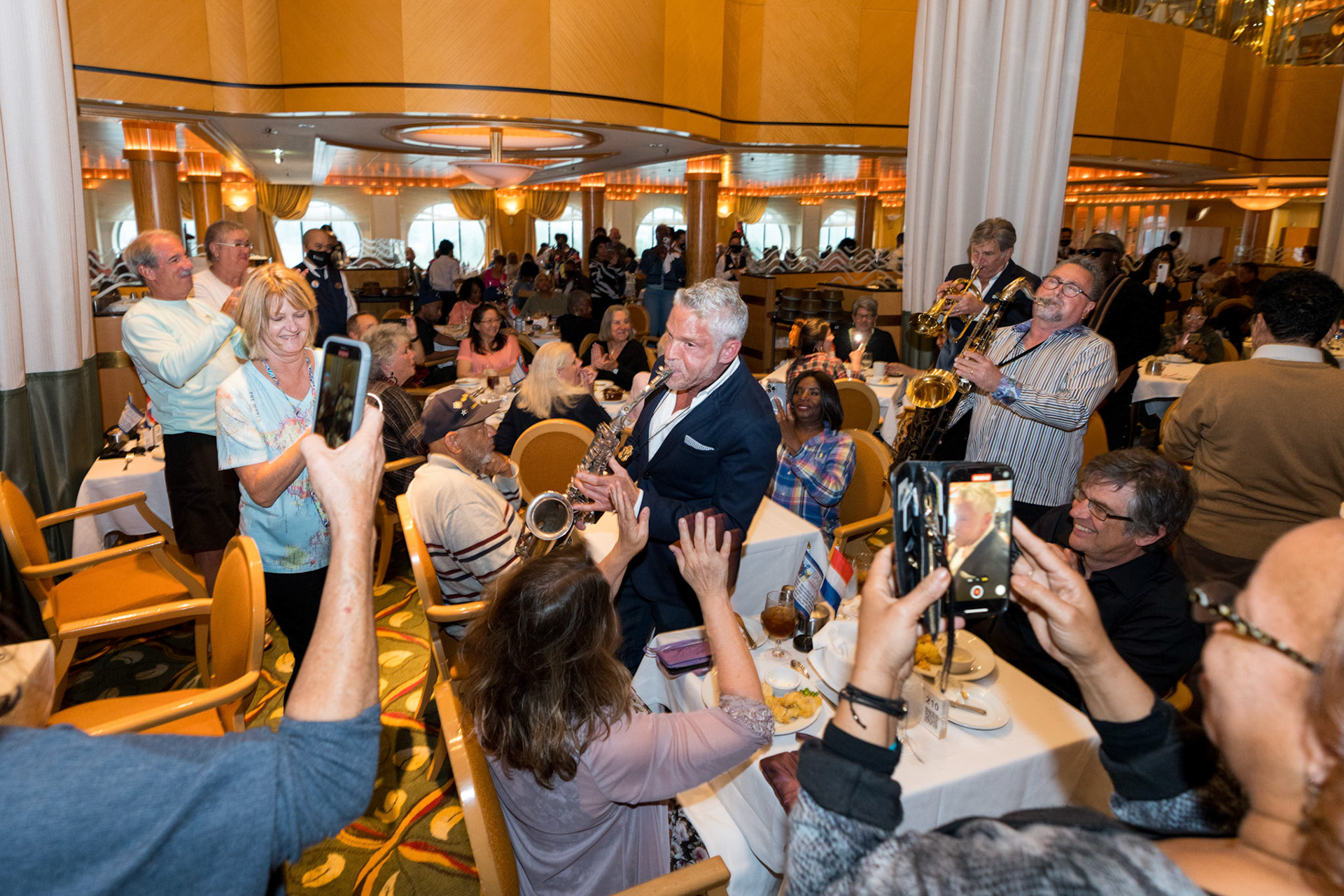 Dave Koz &amp; Friends at SeaAmsterdam and the British Isles