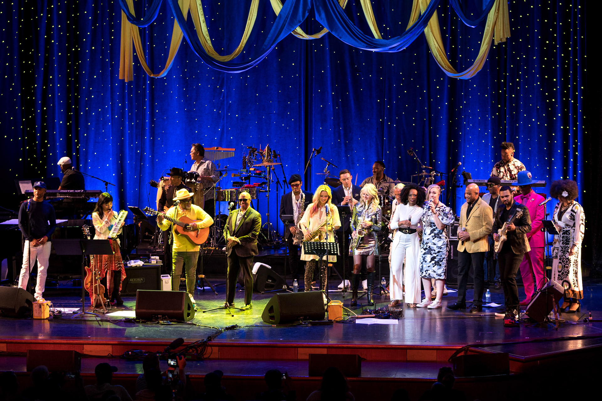 Dave Koz &amp; Friends at SeaAmsterdam and the British Isles