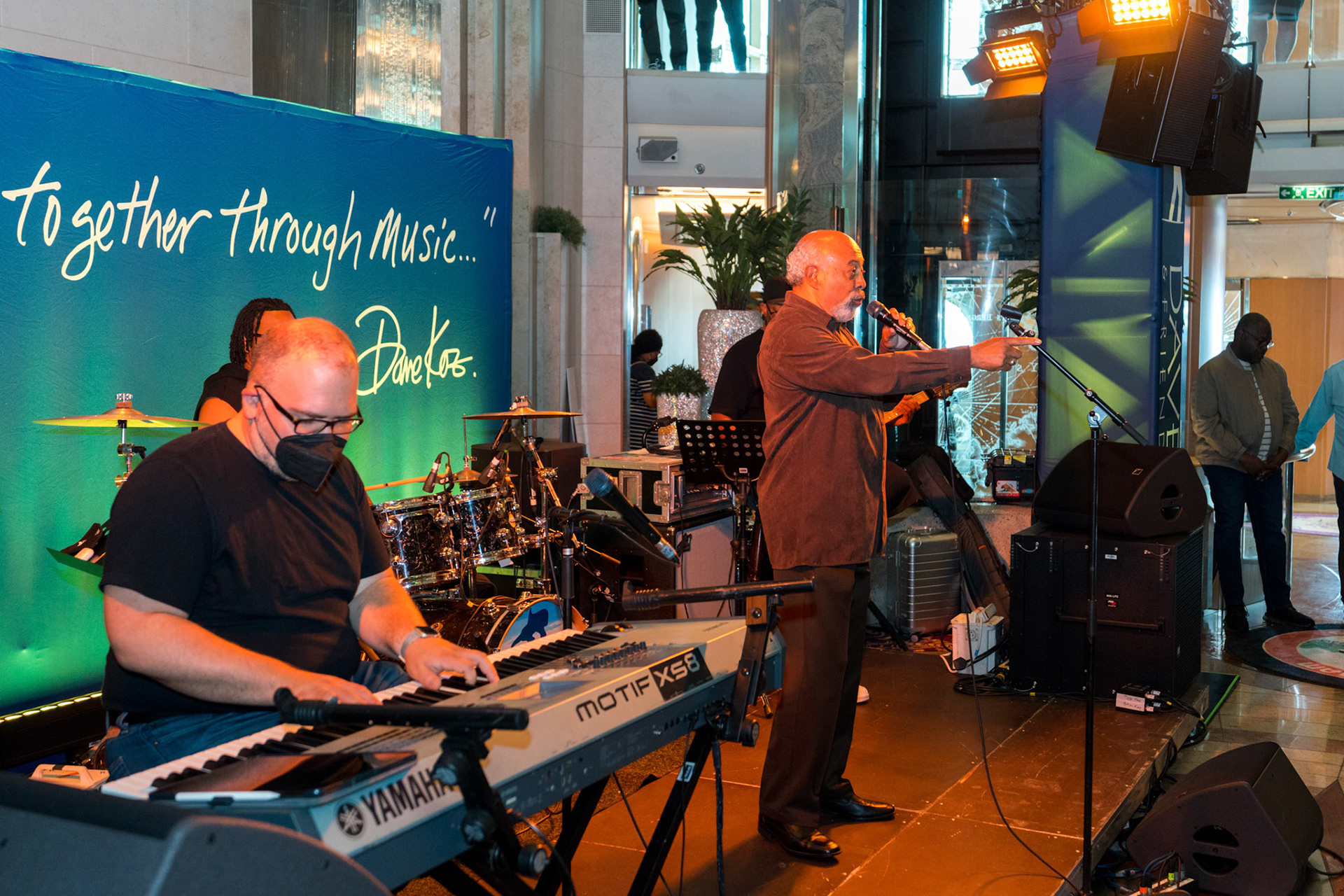 Dave Koz &amp; Friends at SeaAmsterdam and the British Isles