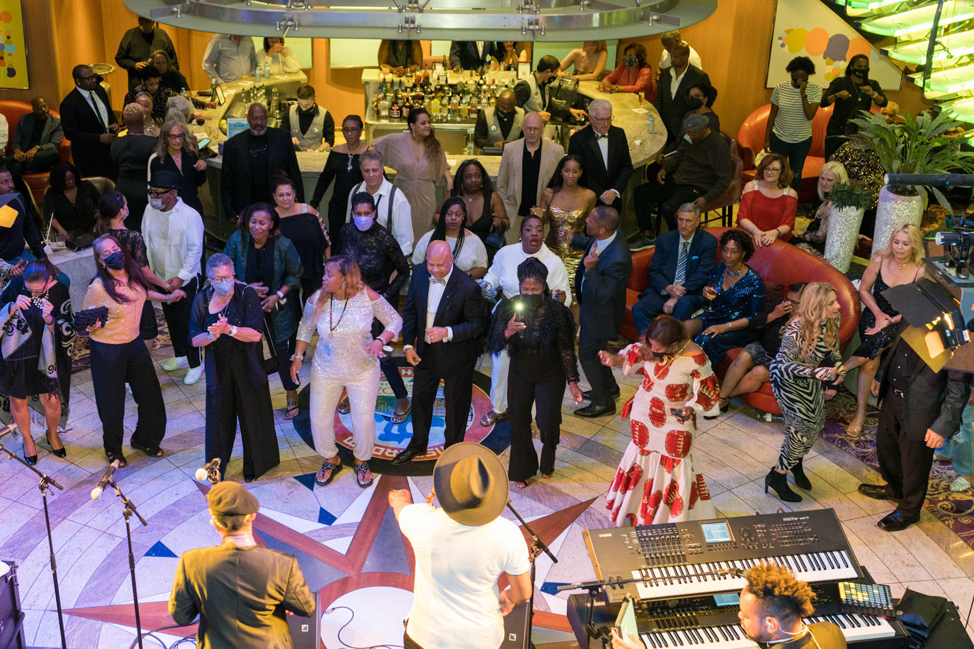 Dave Koz &amp; Friends at SeaAmsterdam and the British Isles