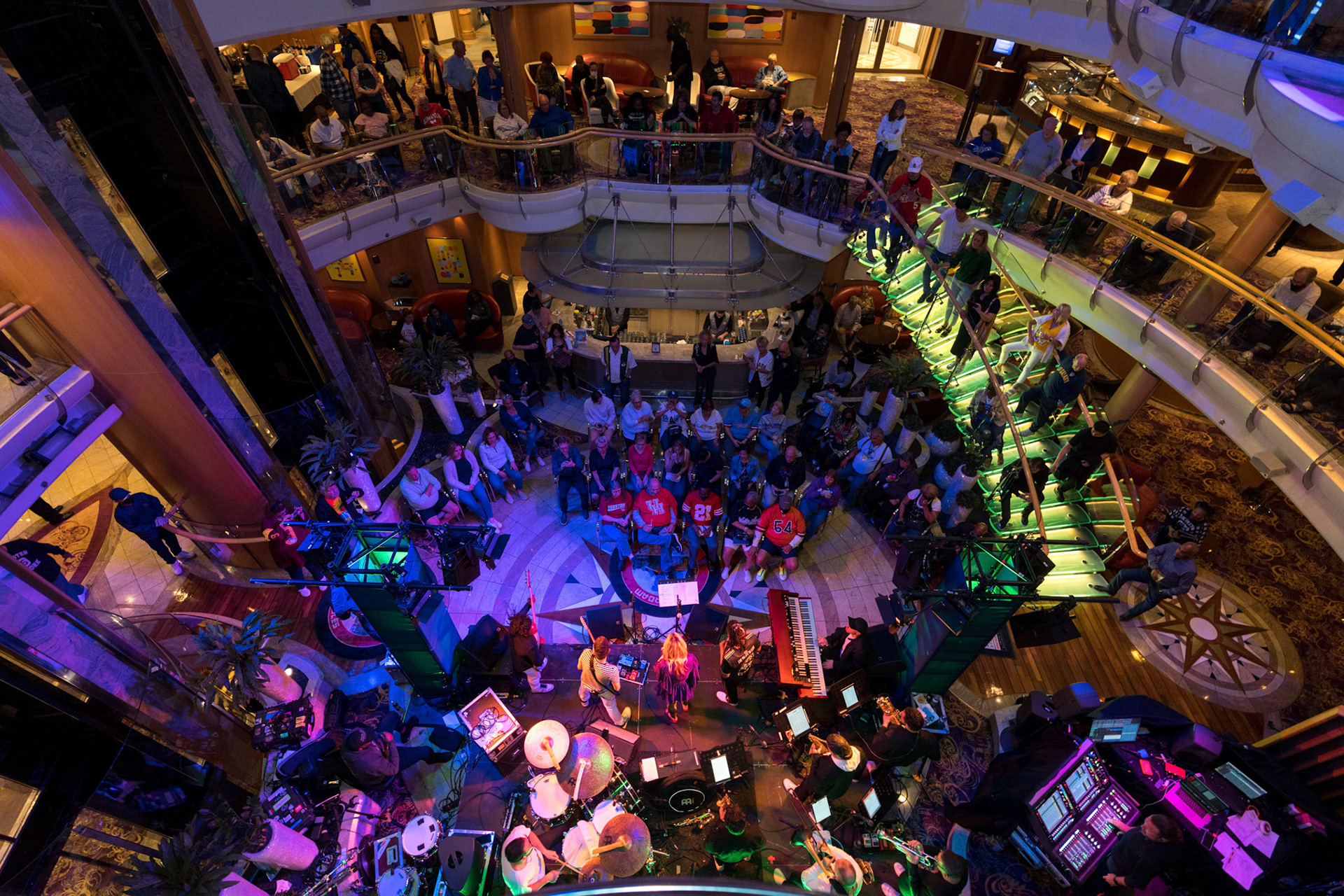 Dave Koz &amp; Friends at SeaAmsterdam and the British Isles