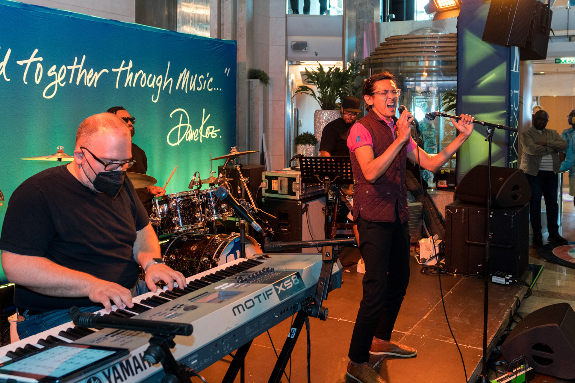 Dave Koz &amp; Friends at SeaAmsterdam and the British Isles