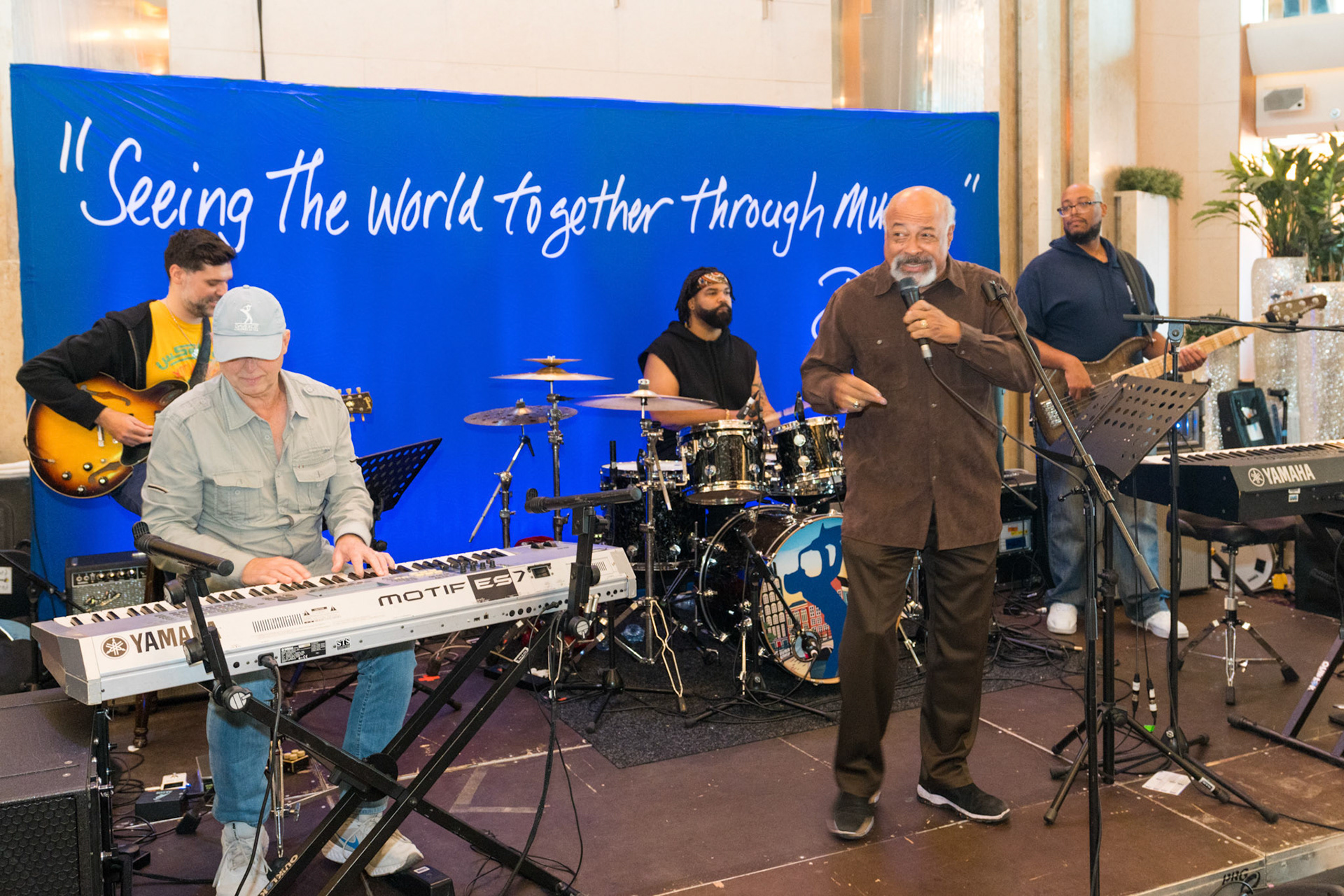 Dave Koz &amp; Friends at SeaAmsterdam and the British Isles