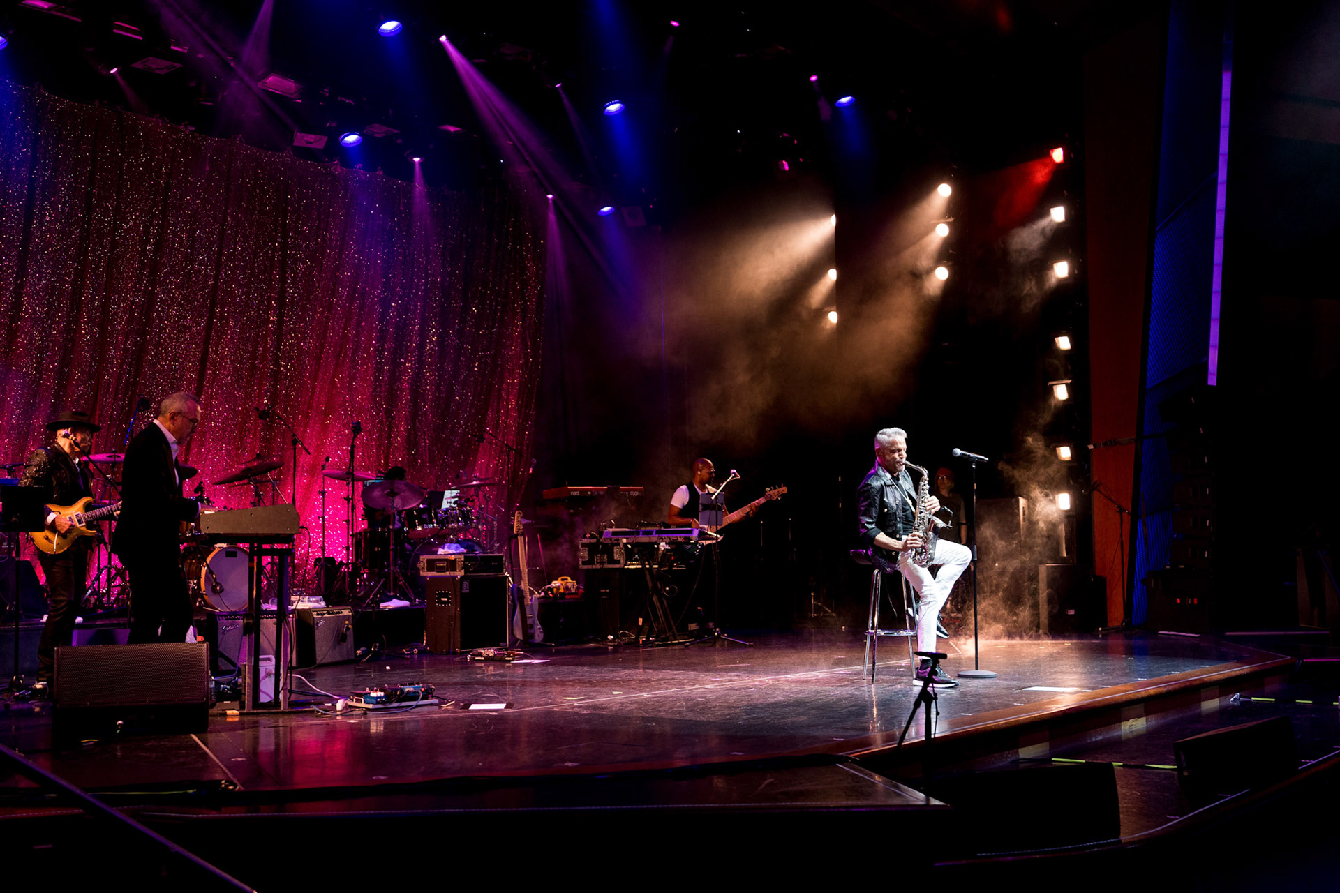 Dave Koz &amp; Friends at SeaAmsterdam and the British Isles