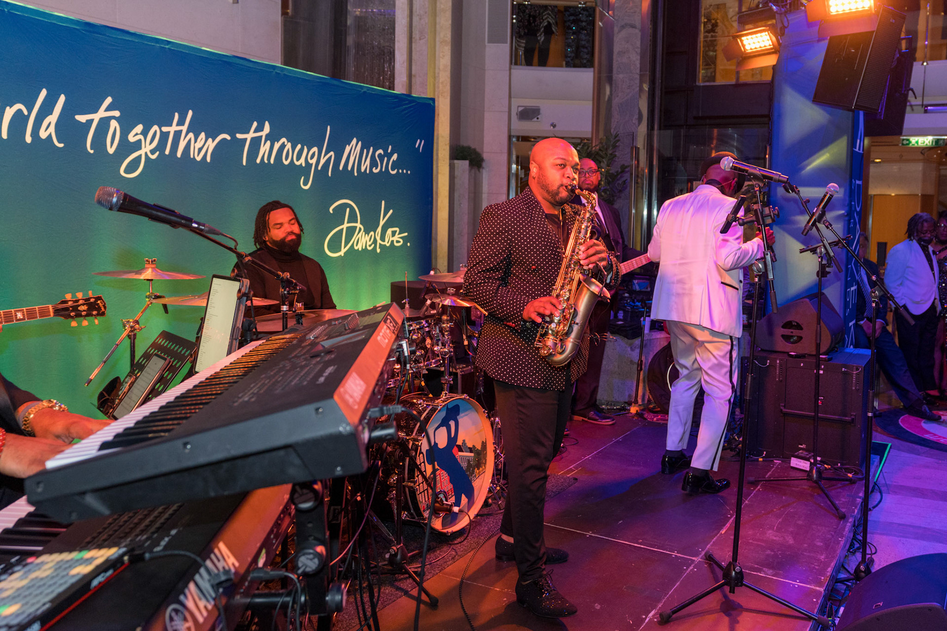 Dave Koz &amp; Friends at SeaAmsterdam and the British Isles