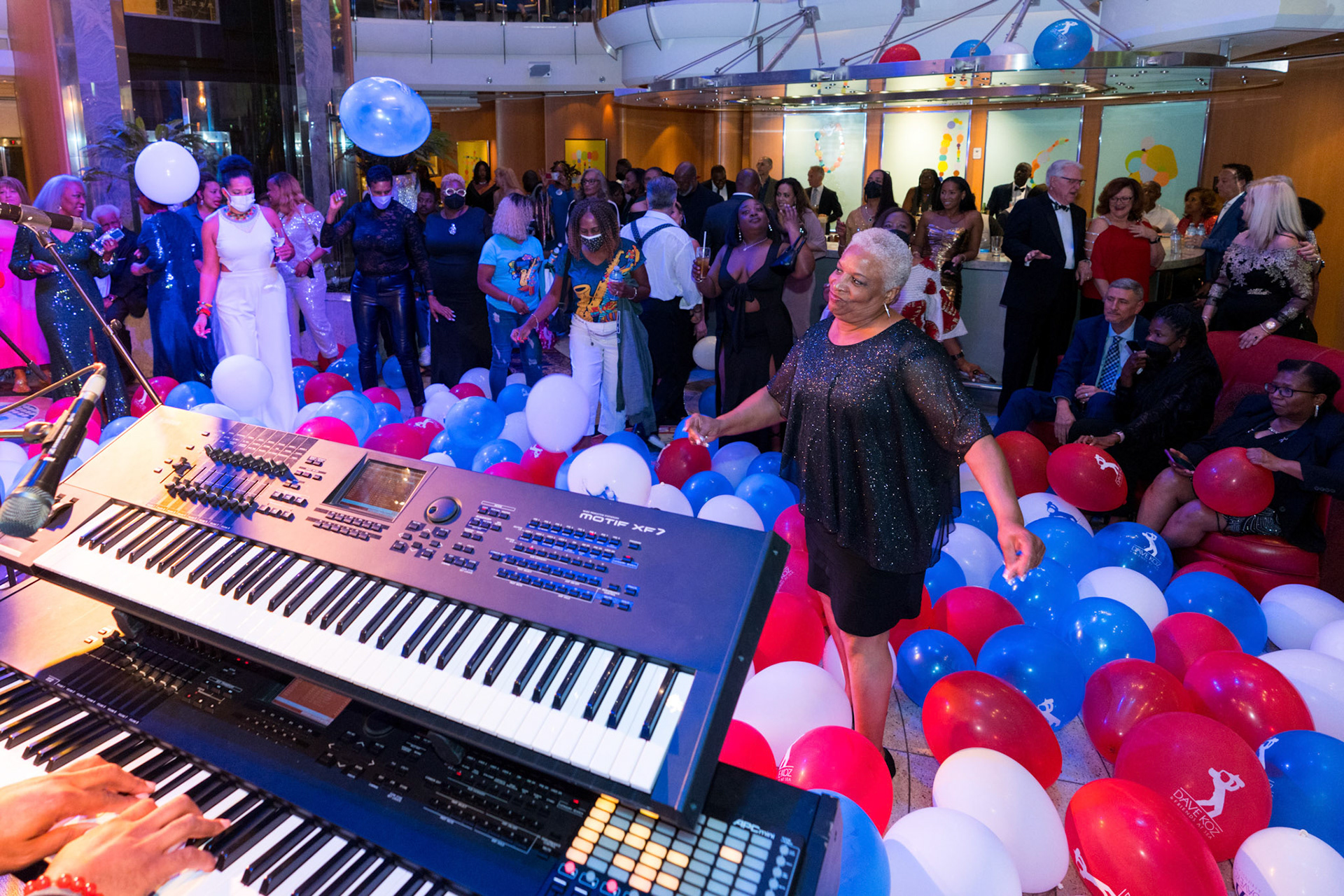 Dave Koz &amp; Friends at SeaAmsterdam and the British Isles