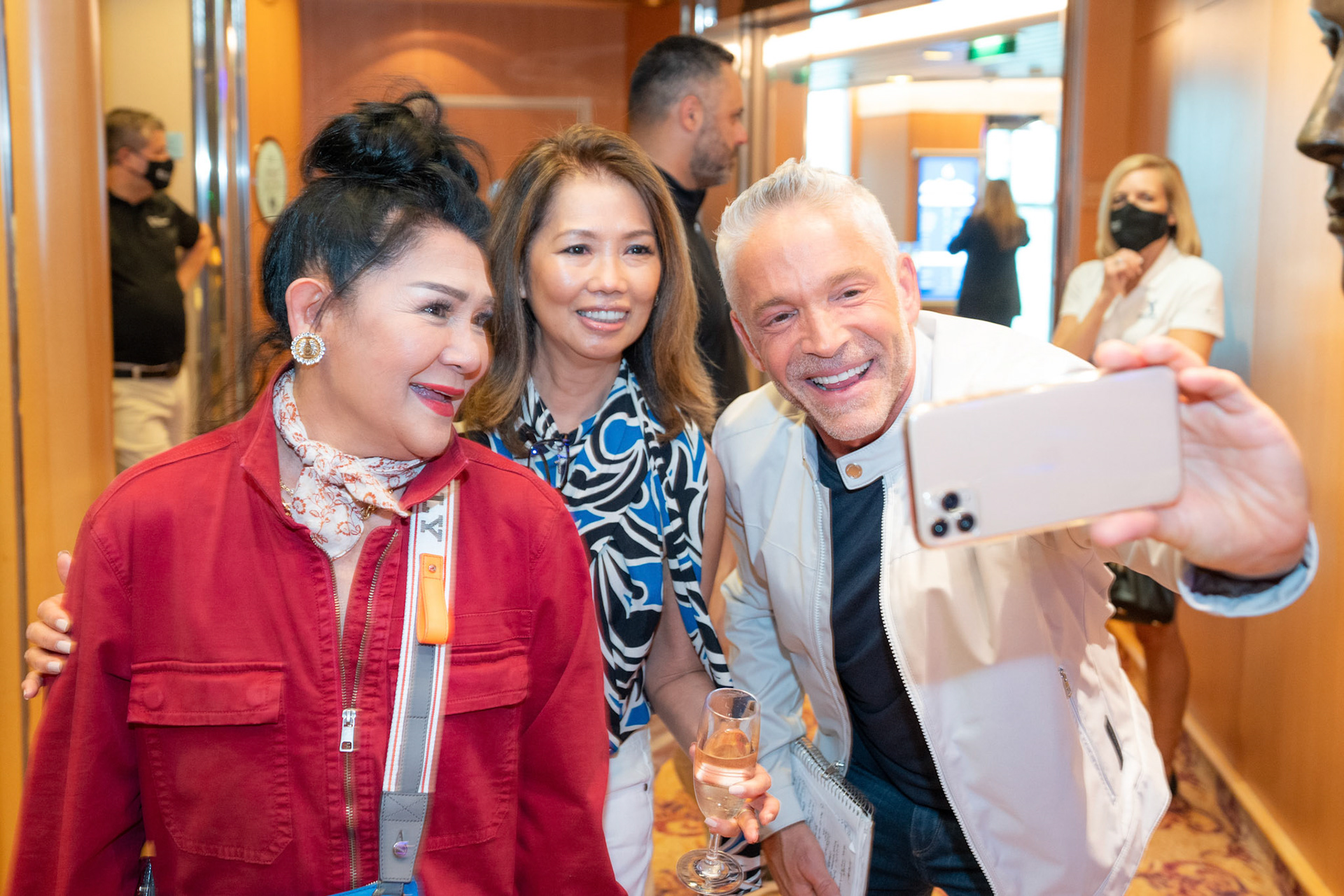 Dave Koz &amp; Friends at SeaAmsterdam and the British Isles