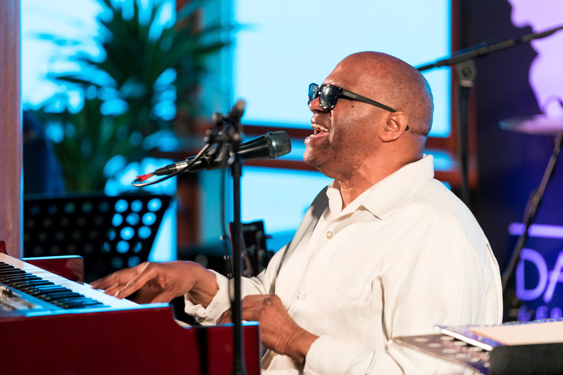 Dave Koz &amp; Friends at SeaAmsterdam and the British Isles