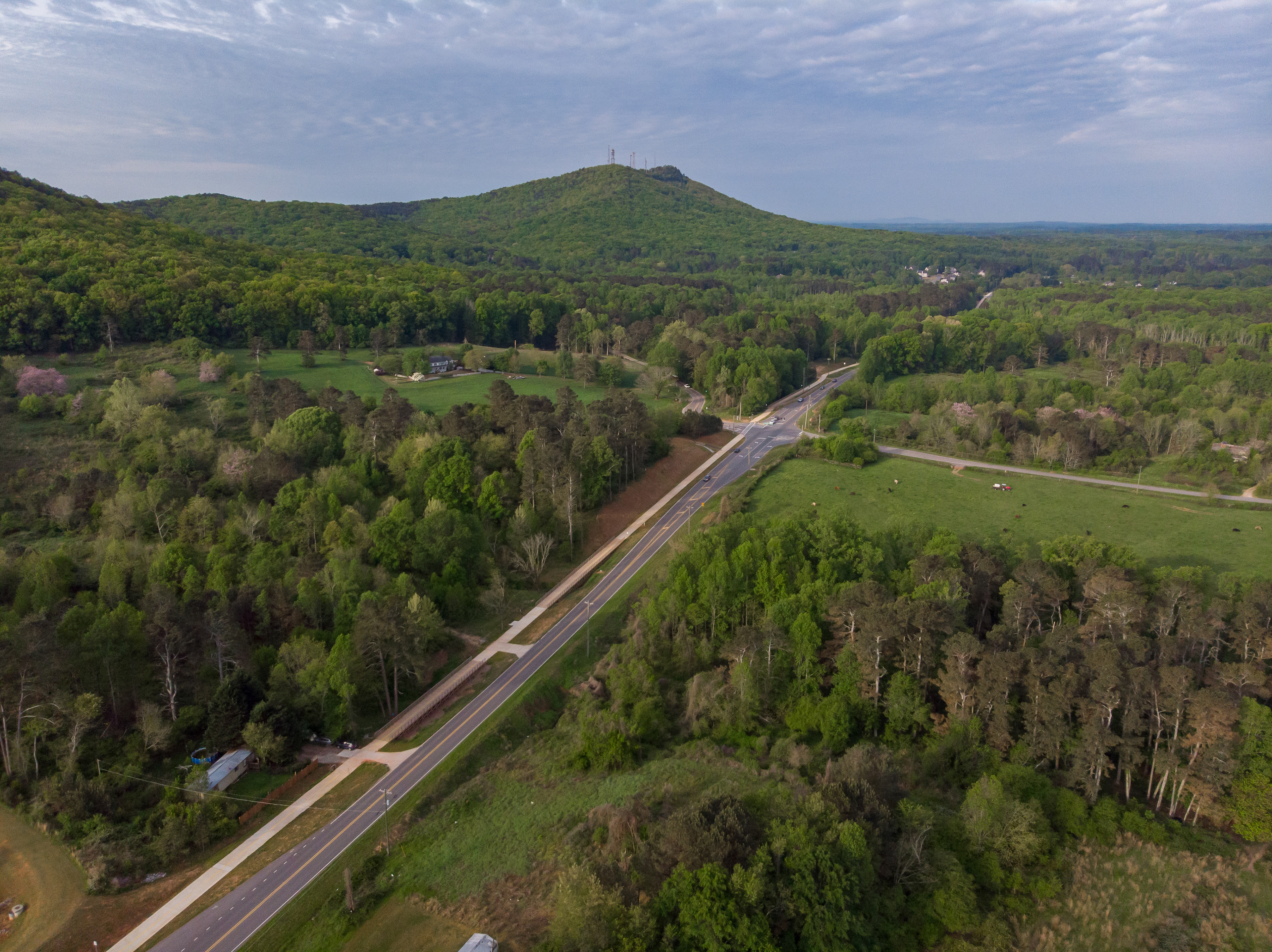 Sawnee Mountain above Spot Road via DJI Mavic Air drone